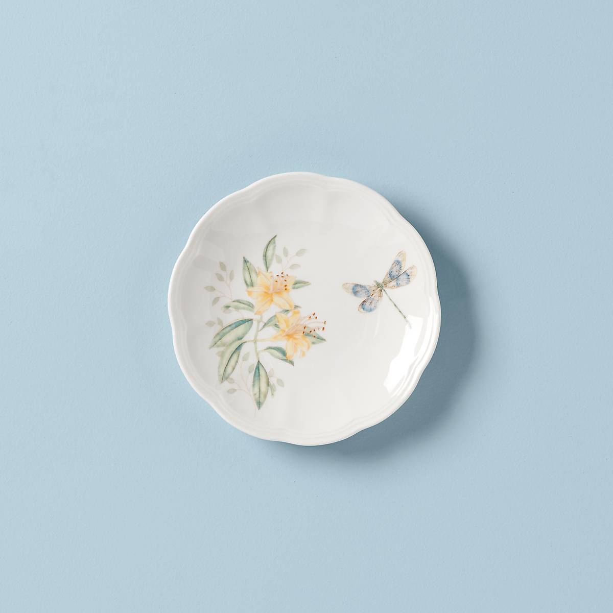Porcelain Tidbit Plate with Scalloped Edges | Butterfly Meadow