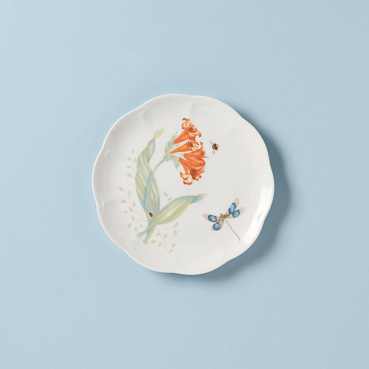 Scalloped Ceramic Accent Plate with Dragonfly Design | Butterfly Meadow