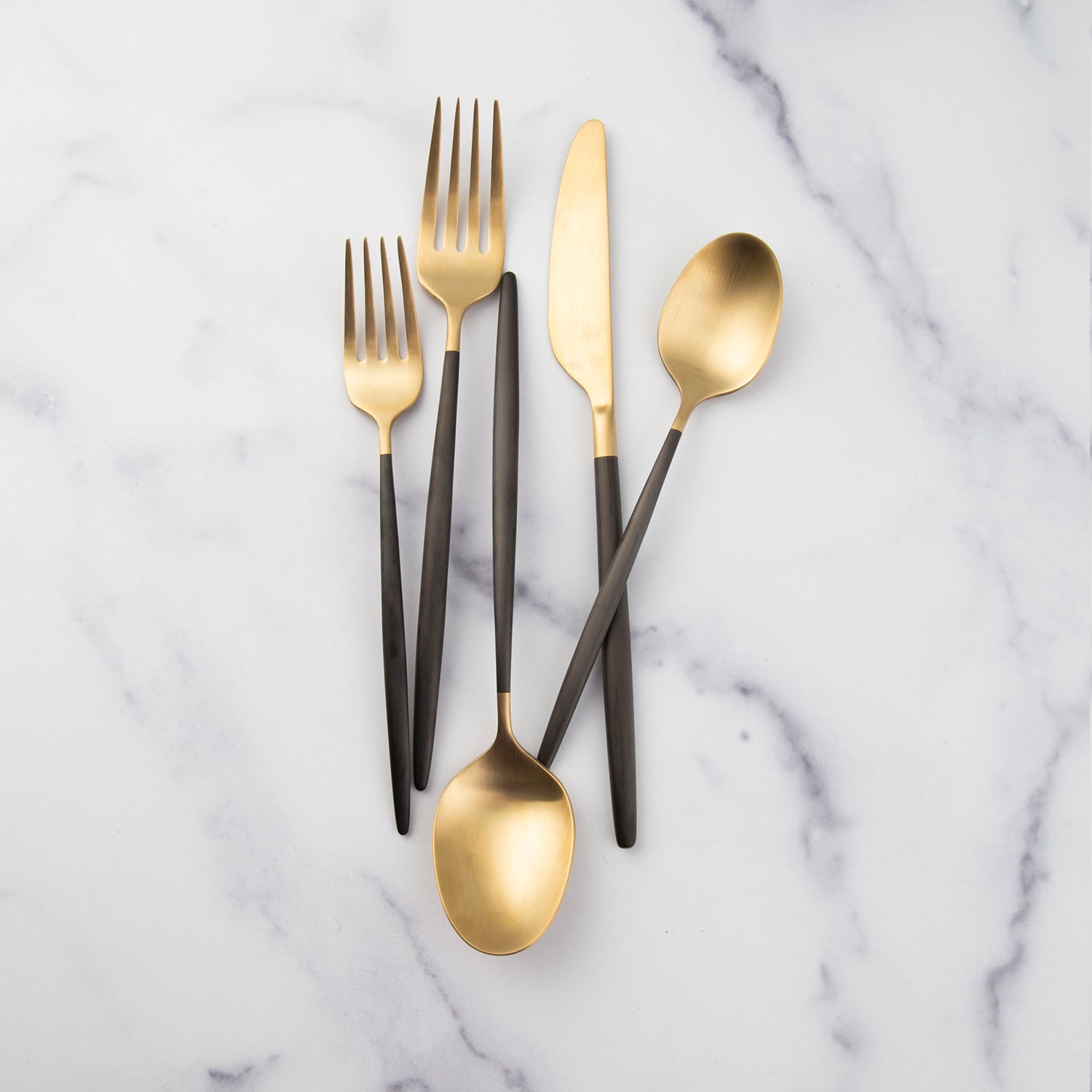 Black & Gold Flatware Set 20-Piece for 4 | Gaze Champagne Satin