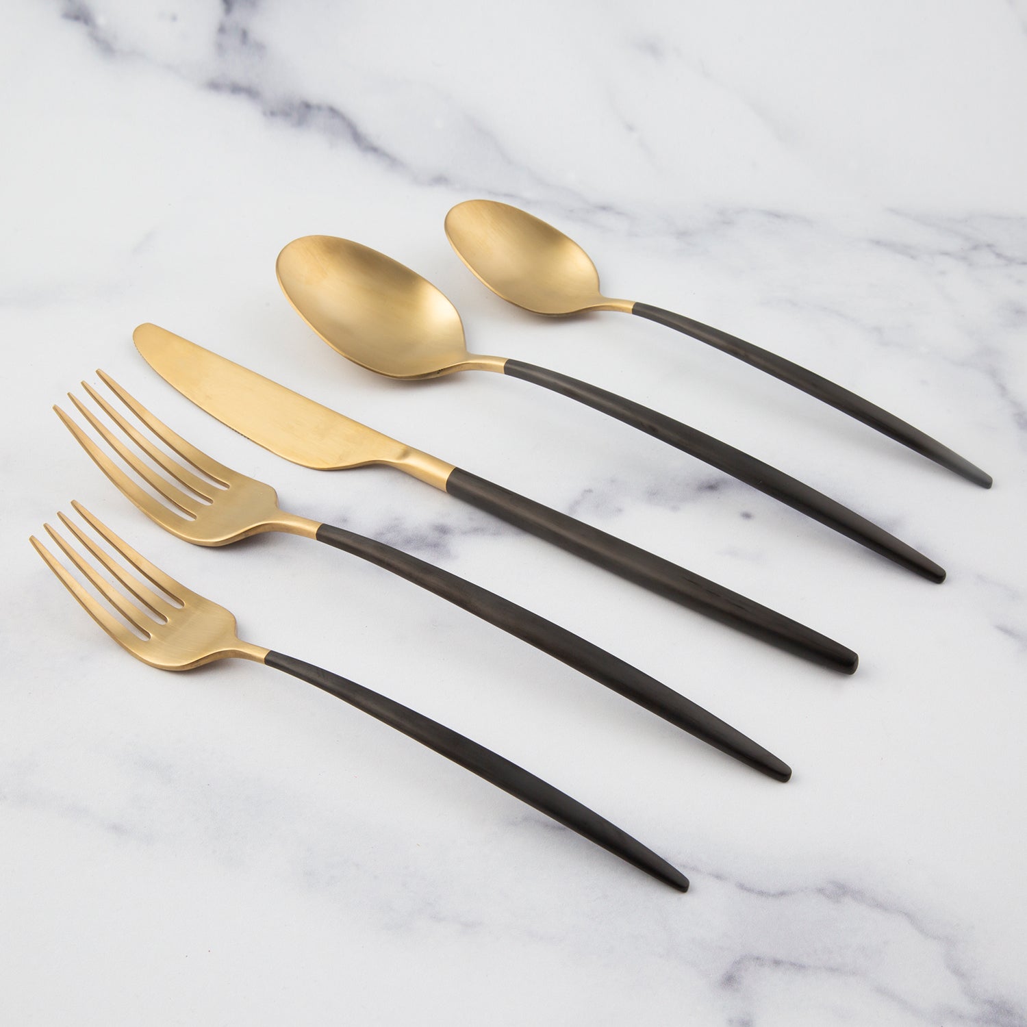 Black & Gold Flatware Set 20-Piece for 4 | Gaze Champagne Satin