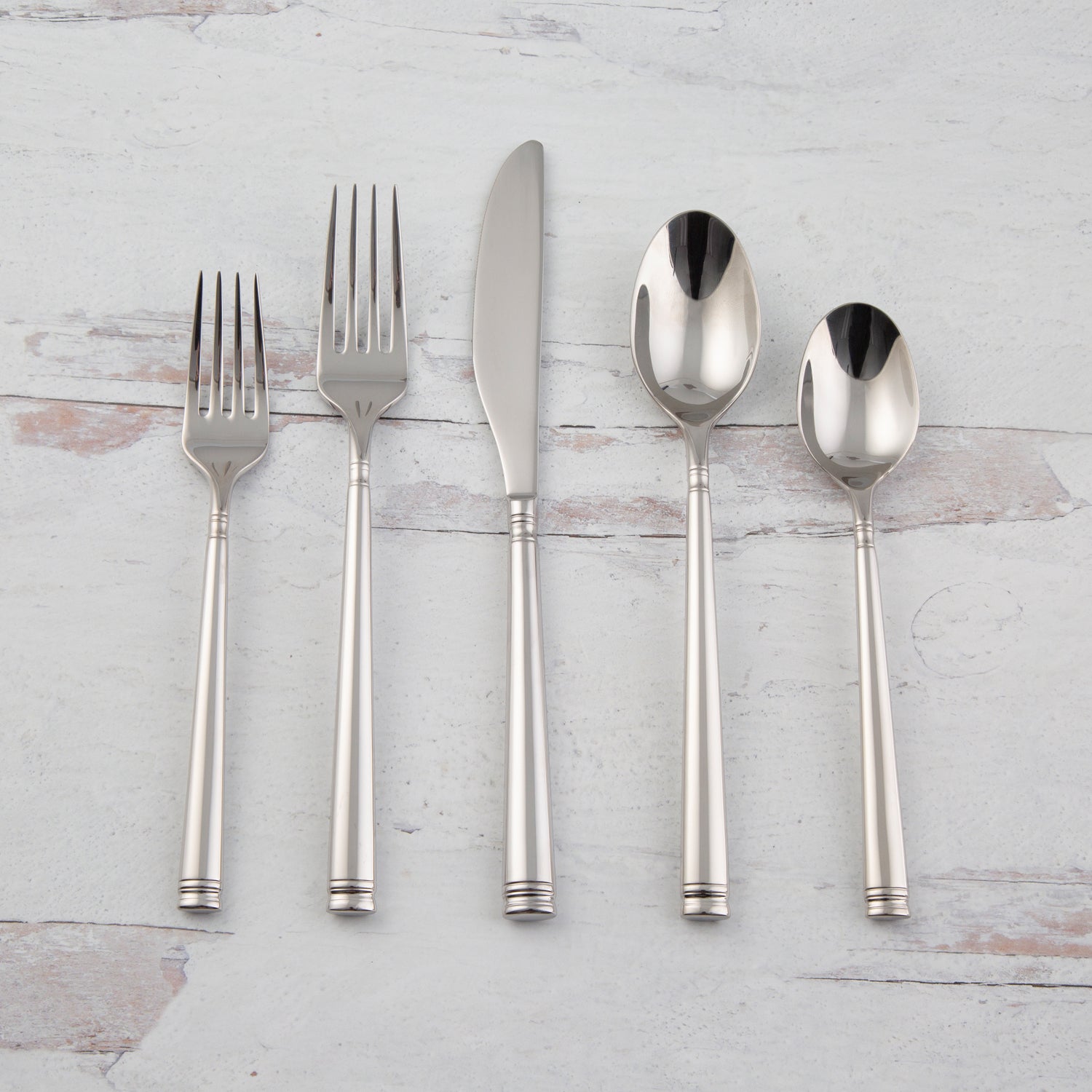 20-Piece Stainless Steel Flatware Set | Emmy Mirror