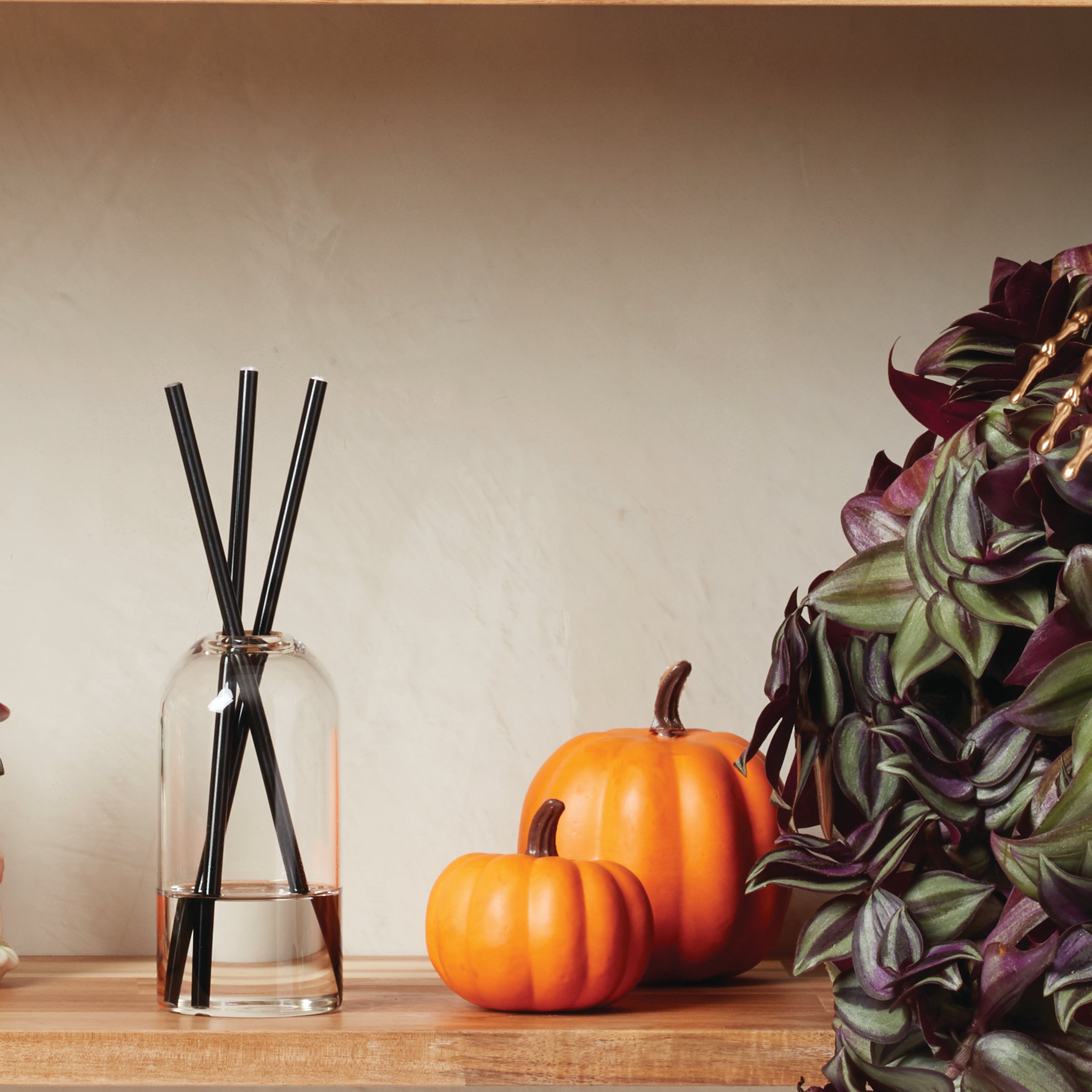 Everlasting Oil Candle - Clean Burning & Unscented | Wylie Signature
