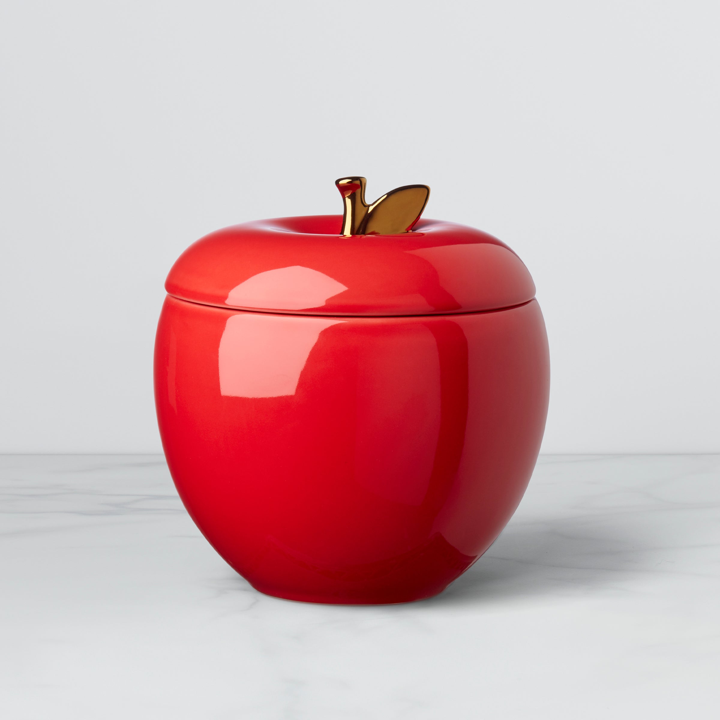 Apple-Shaped Cookie Jar with Knock-On-Wood Design | Kate Spade