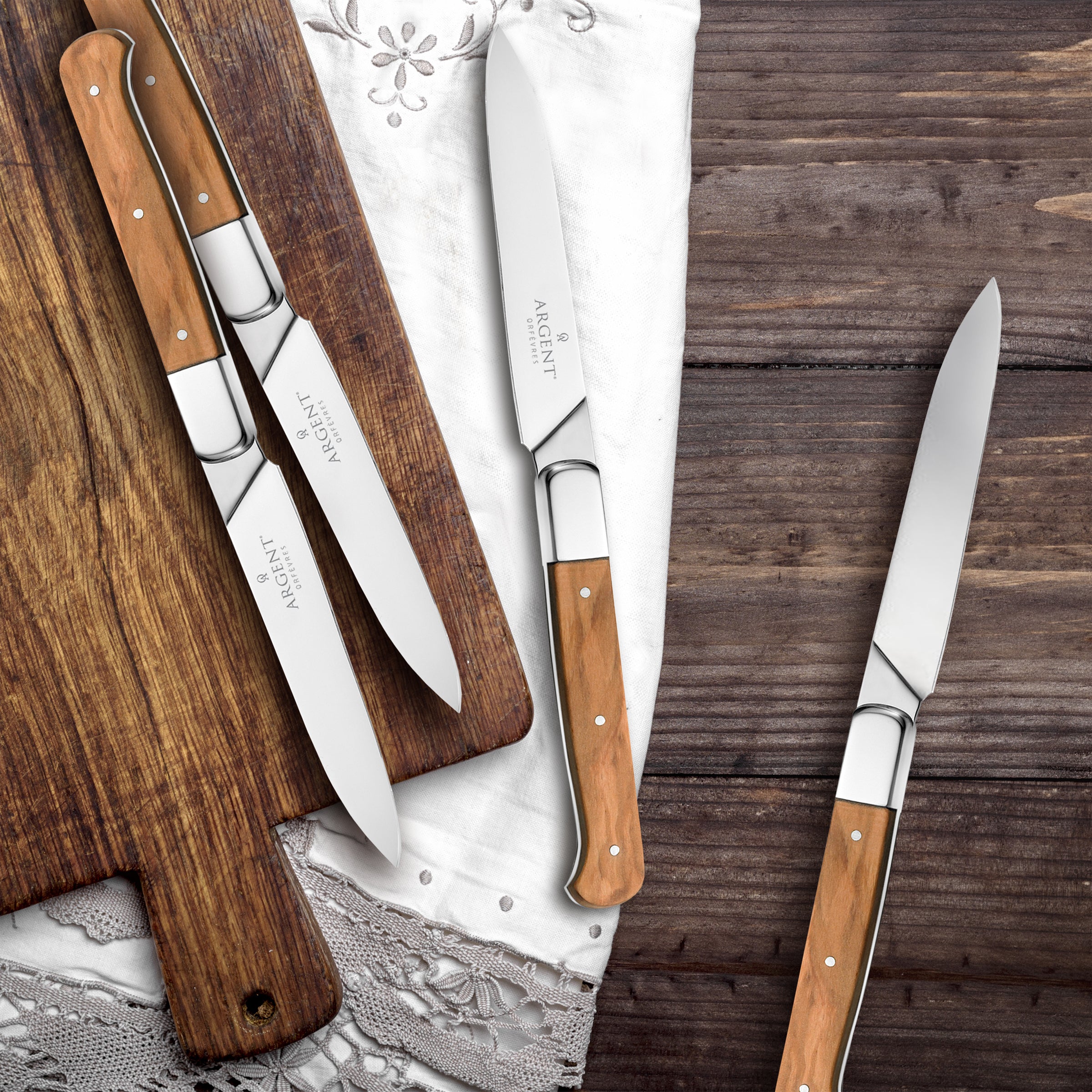 Olive Wood Steak Knives Set of 4 with Storage Box | Lynden