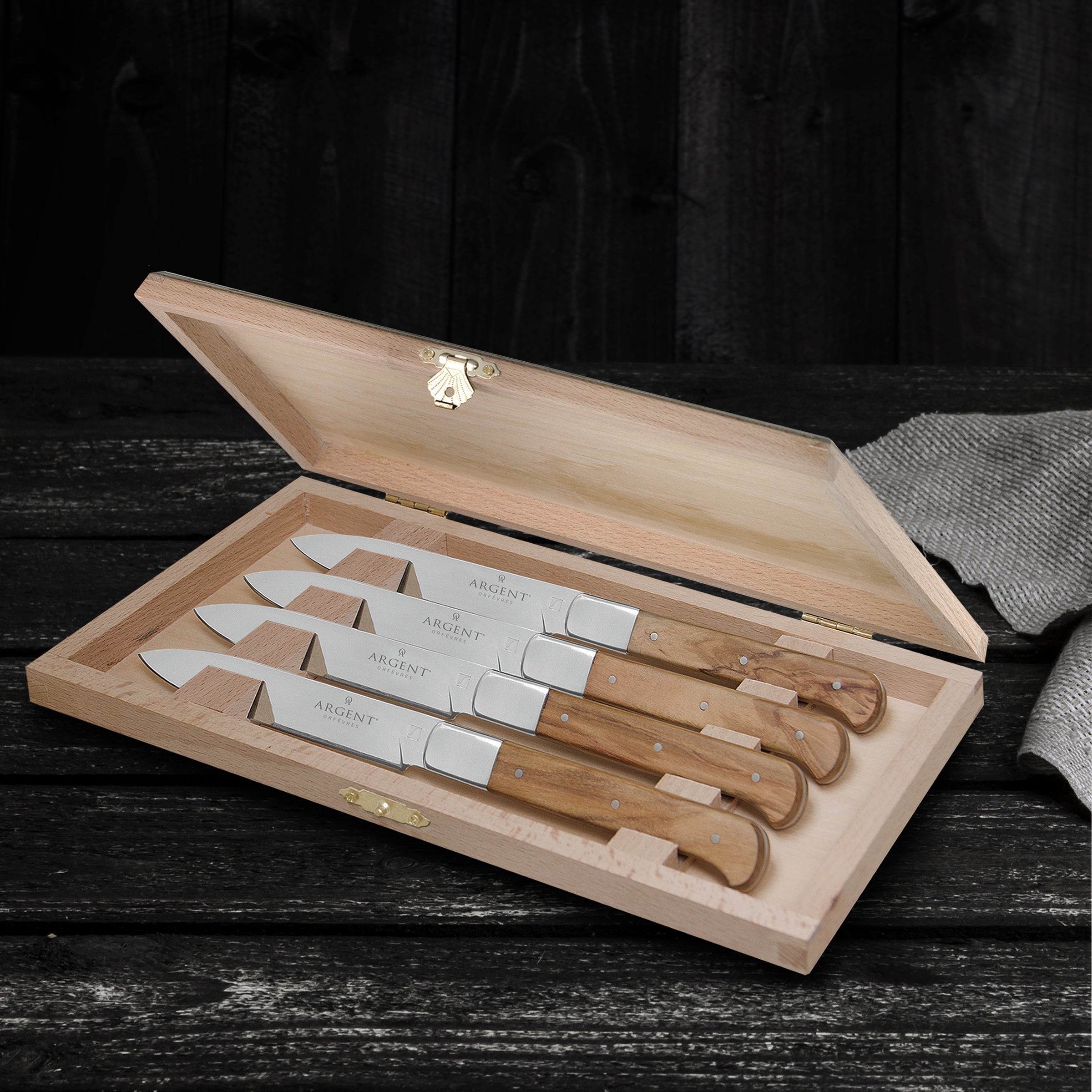 Olive Wood Steak Knives Set of 4 with Storage Box | Lynden