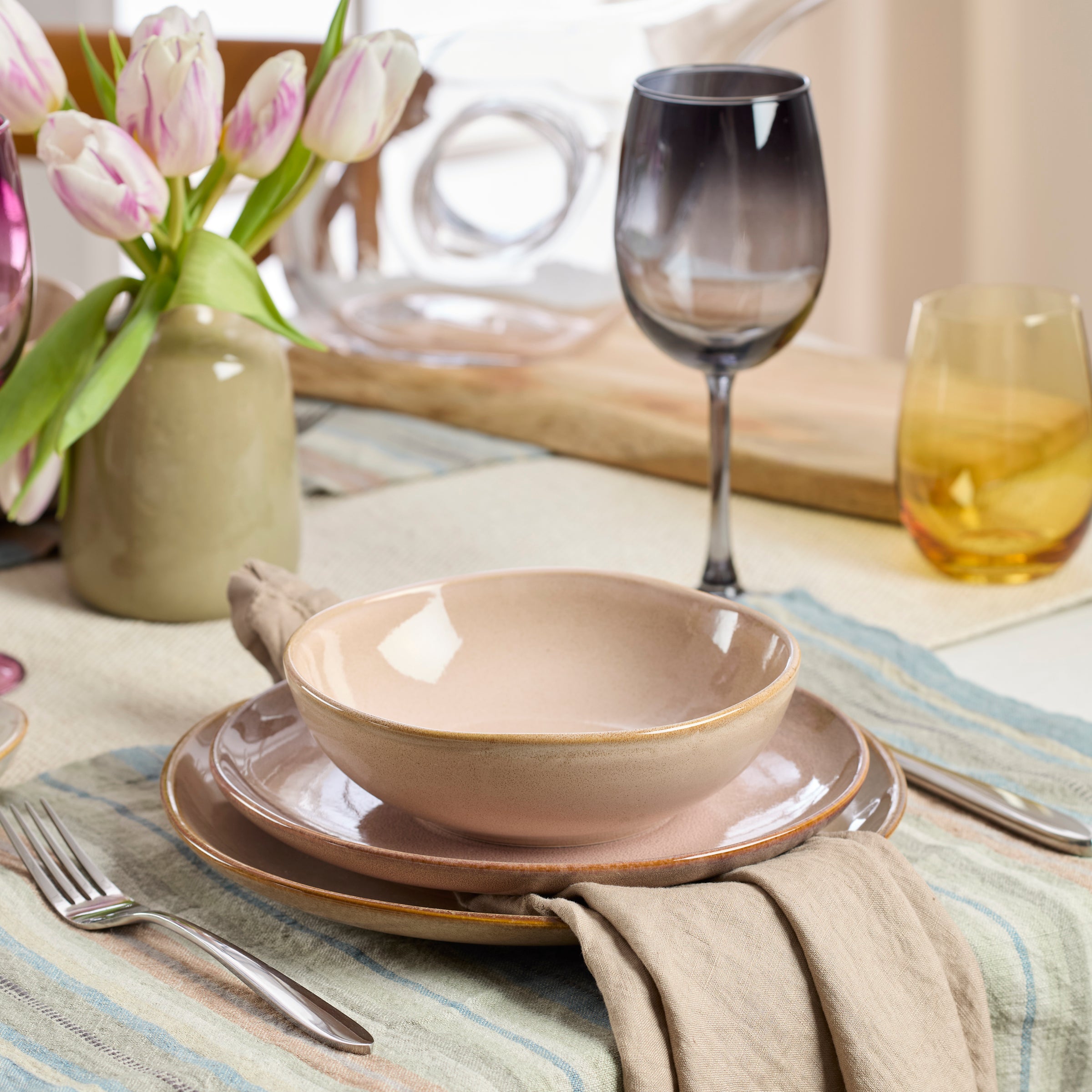 Organic Clay Dinnerware Set 12-Piece | Shades Collection