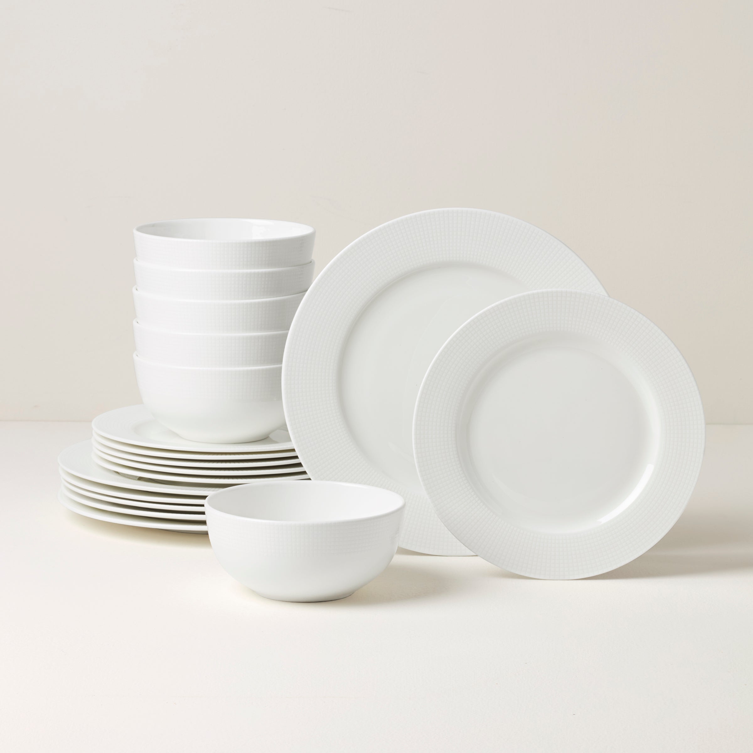 18-Piece Bone China Dinnerware Set for Everyday & Entertaining | Tuscany Classics