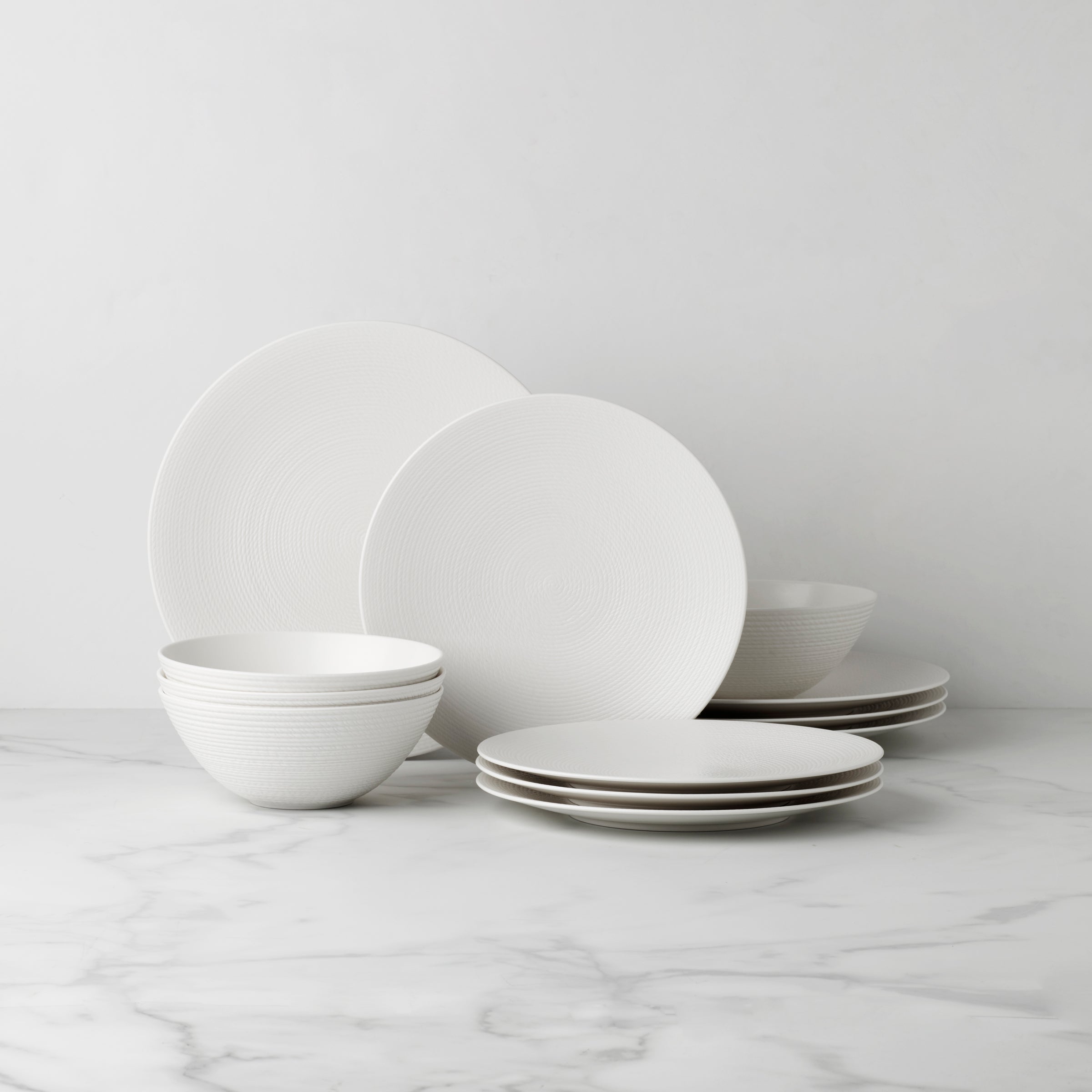 White Porcelain Dinnerware Set for Everyday Use | LX Collective