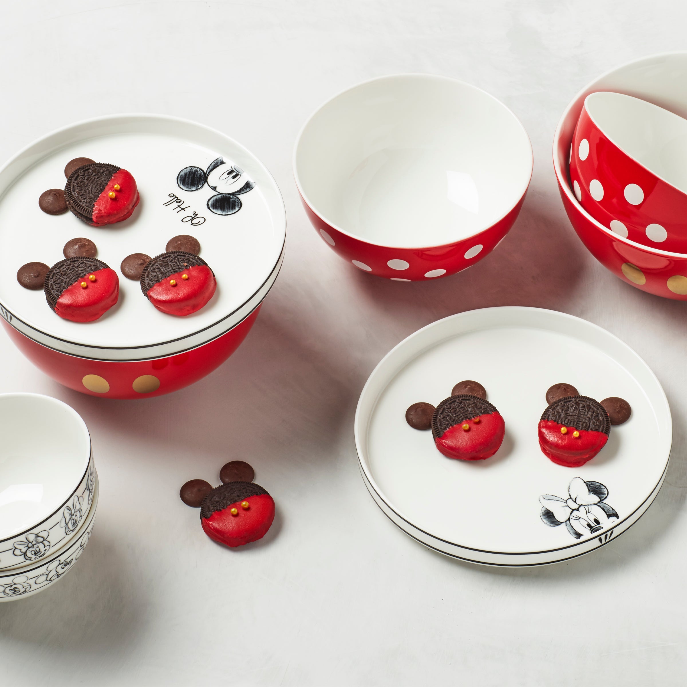 Disney Nesting Dinnerware Set - 8-Piece Luna Collection