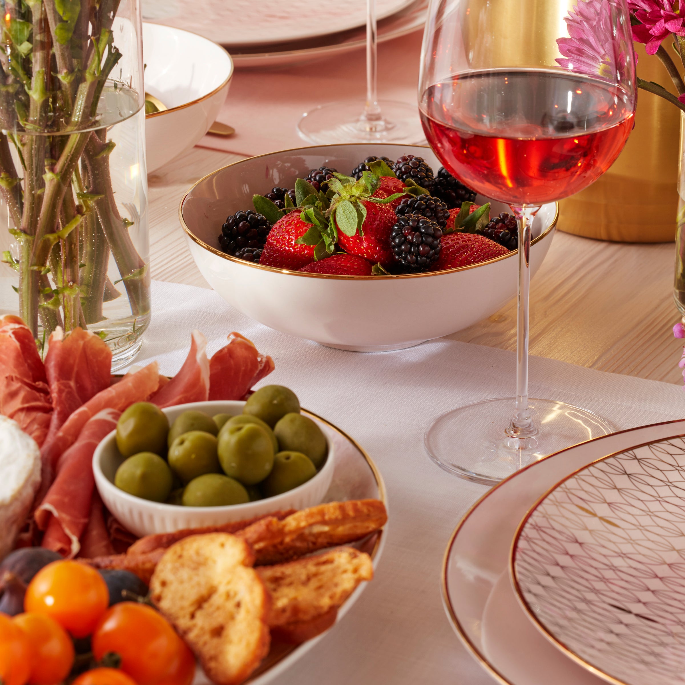 Blush Pink 12-Piece Dinnerware Set with Gold Trim | Trianna