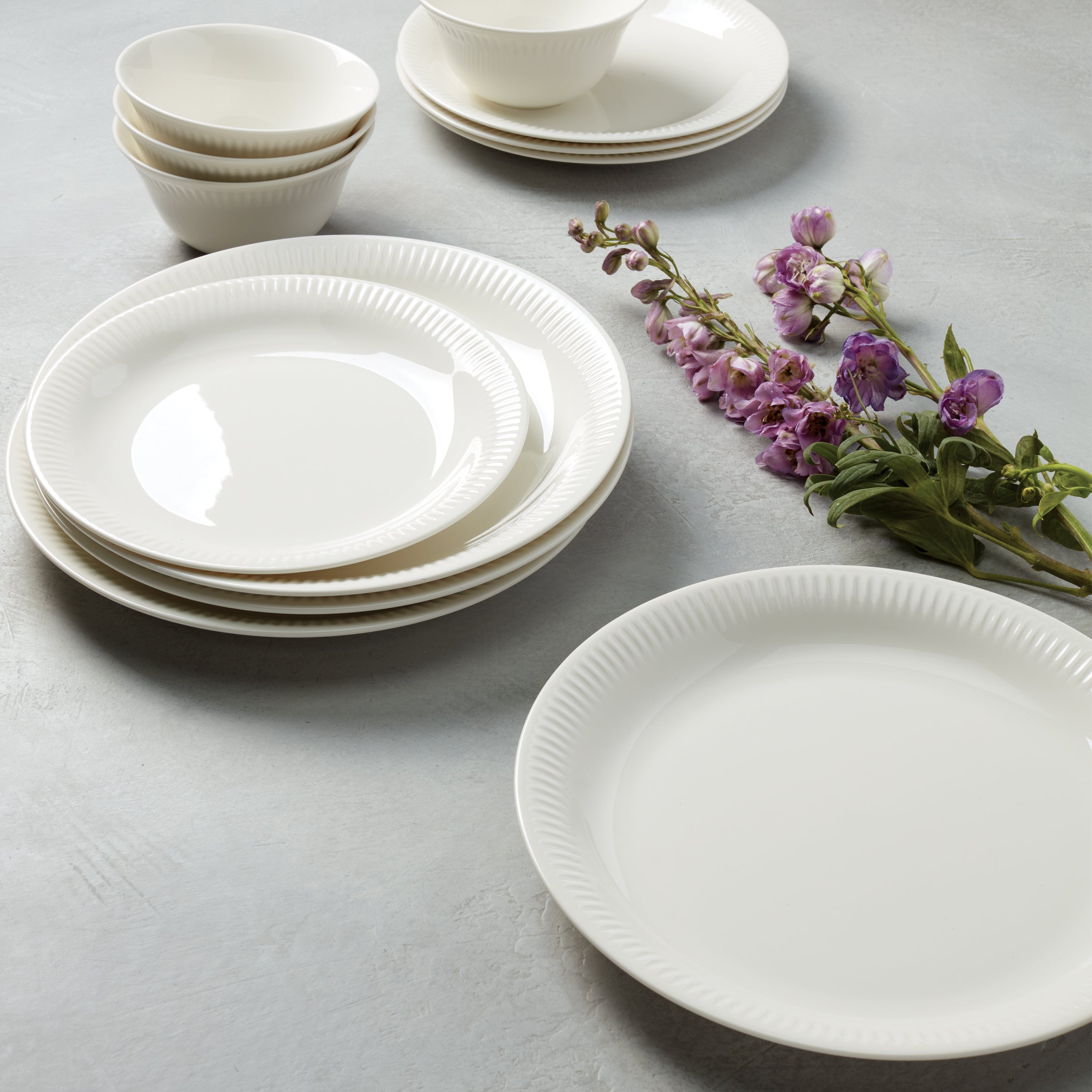 White Porcelain Accent Plates - Set of 4 | Lenox Profile