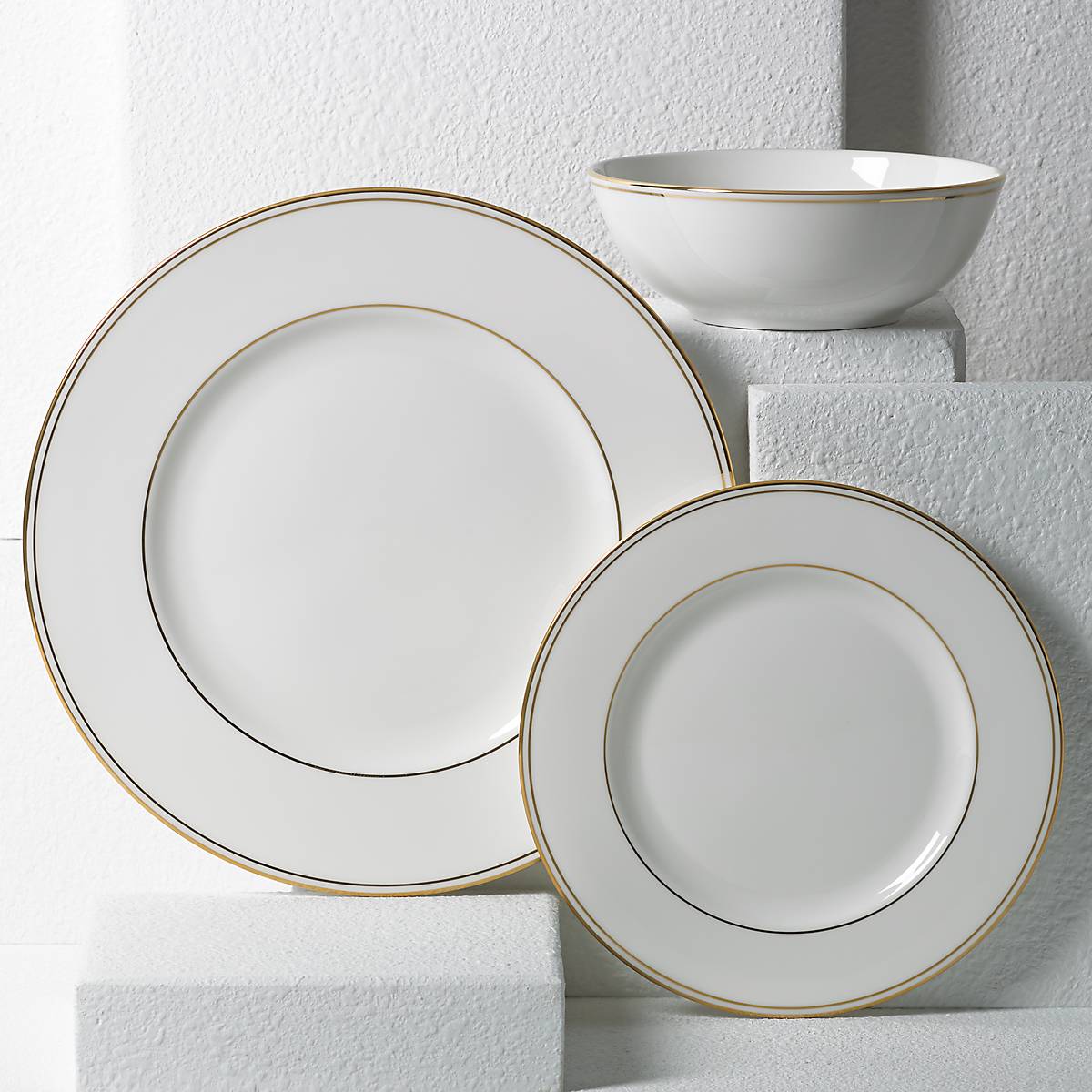 Porcelain Dinnerware Set with 24K Gold Accents | Federal Gold