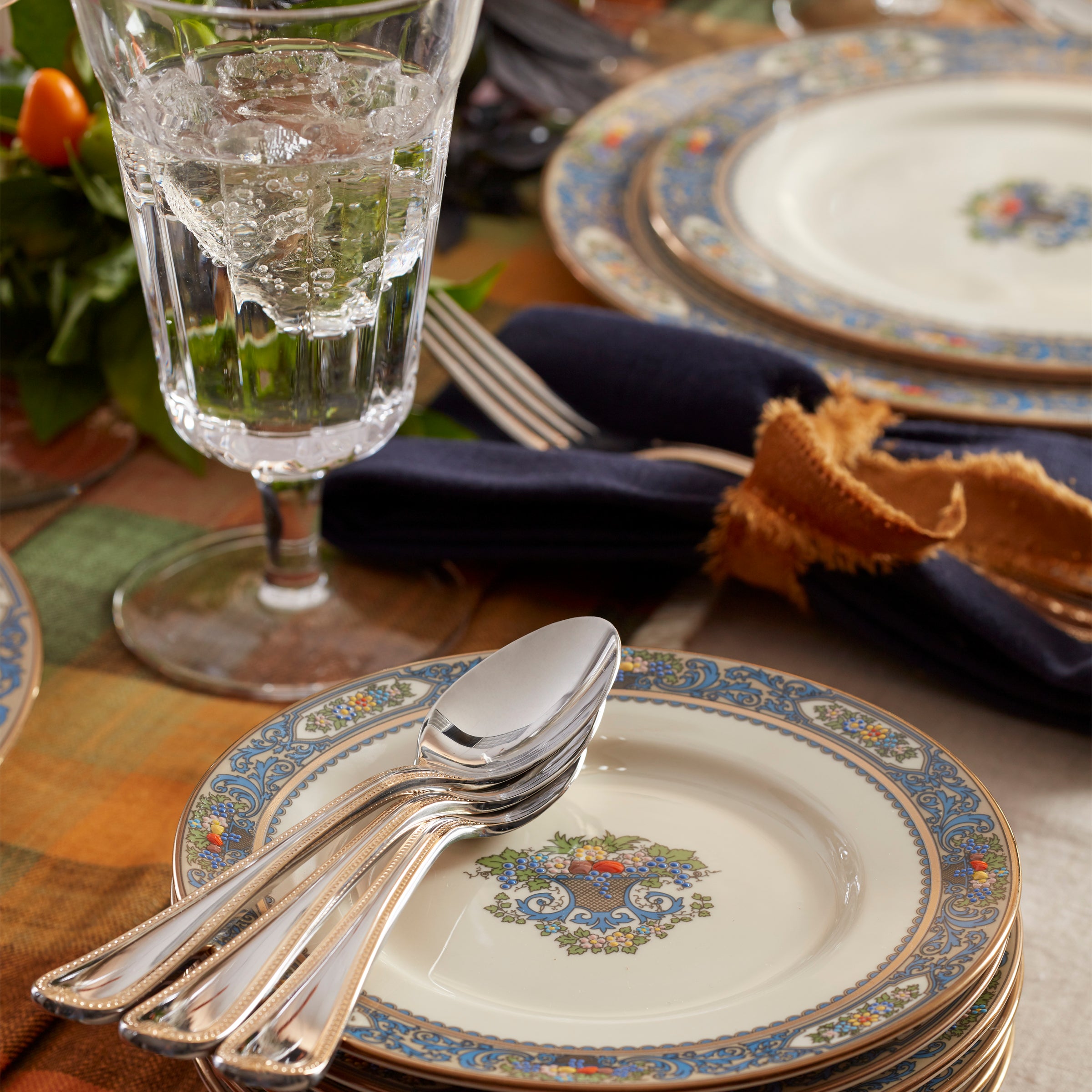 Autumn 5-Piece Dinnerware Set with Hand-Painted Floral Design | Dishwasher-Safe