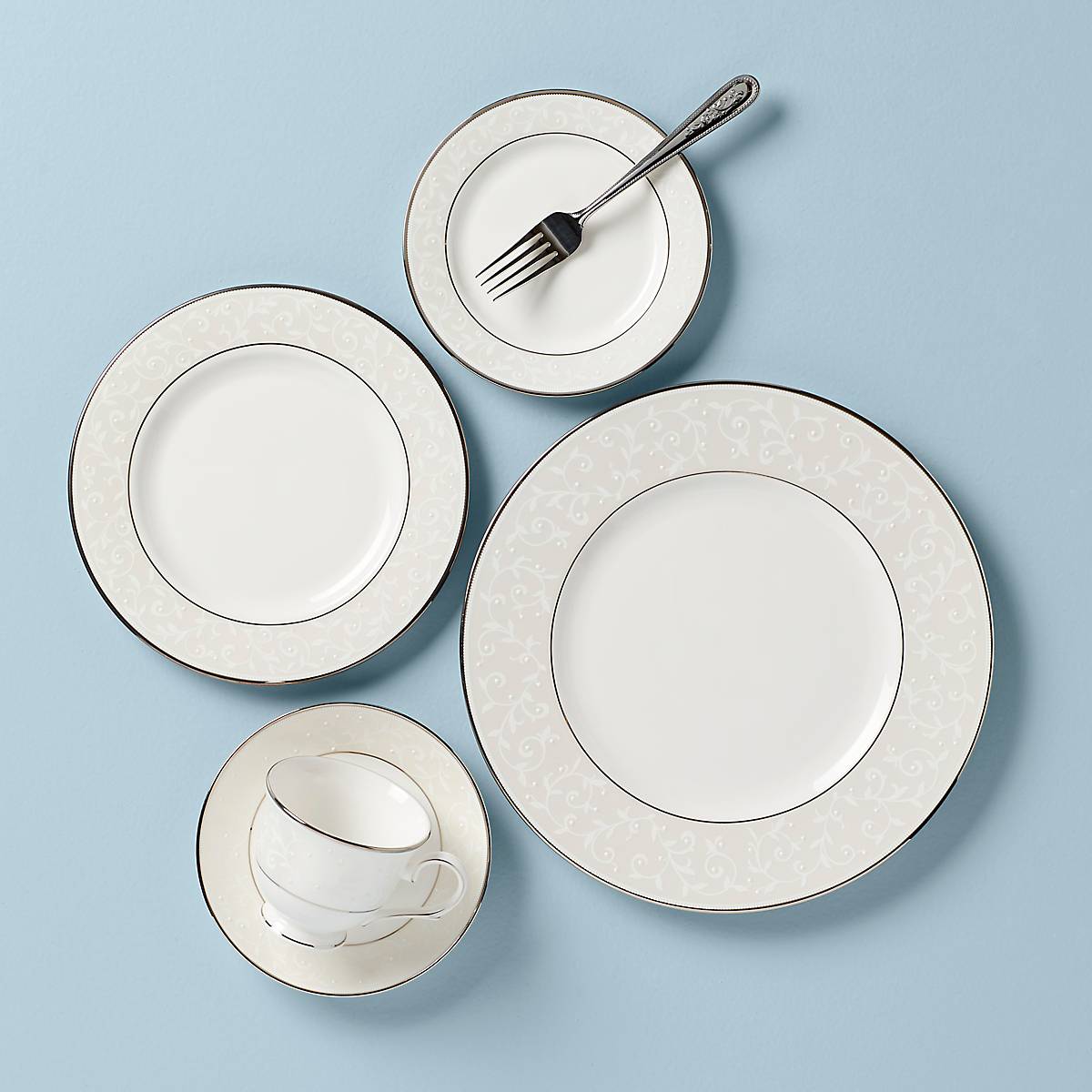 Opal Innocence Bone China Place Setting | 5-Piece Dishwasher-Safe