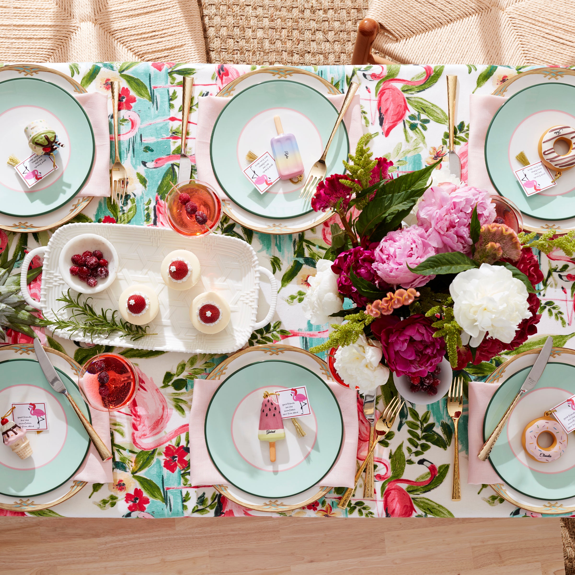 Sophisticated Dinner Plates Set of 4 in Green & Pink | Kate Spade