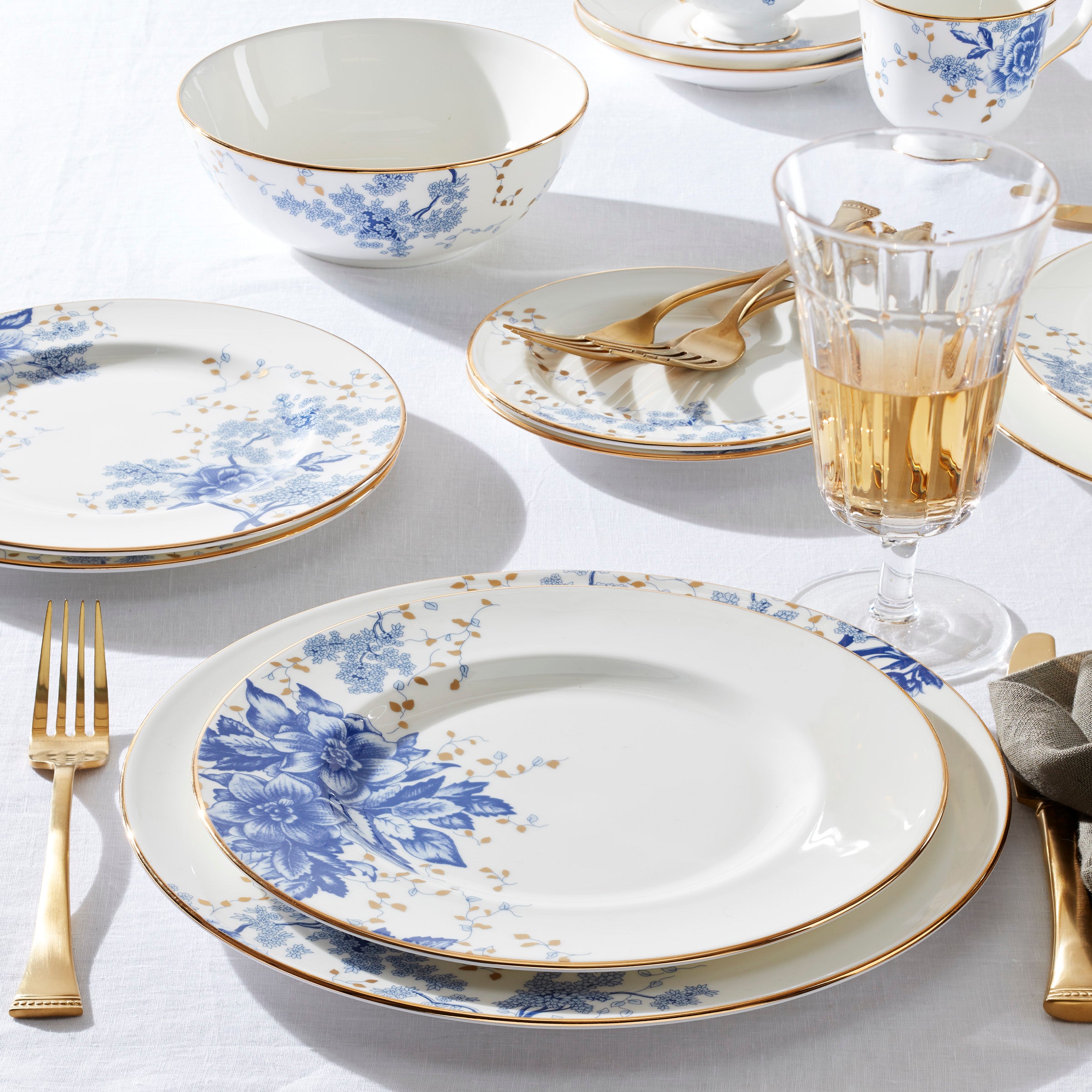 Blue Blossom Bone China Dinner Plate with Gold Trim | Garden Grove