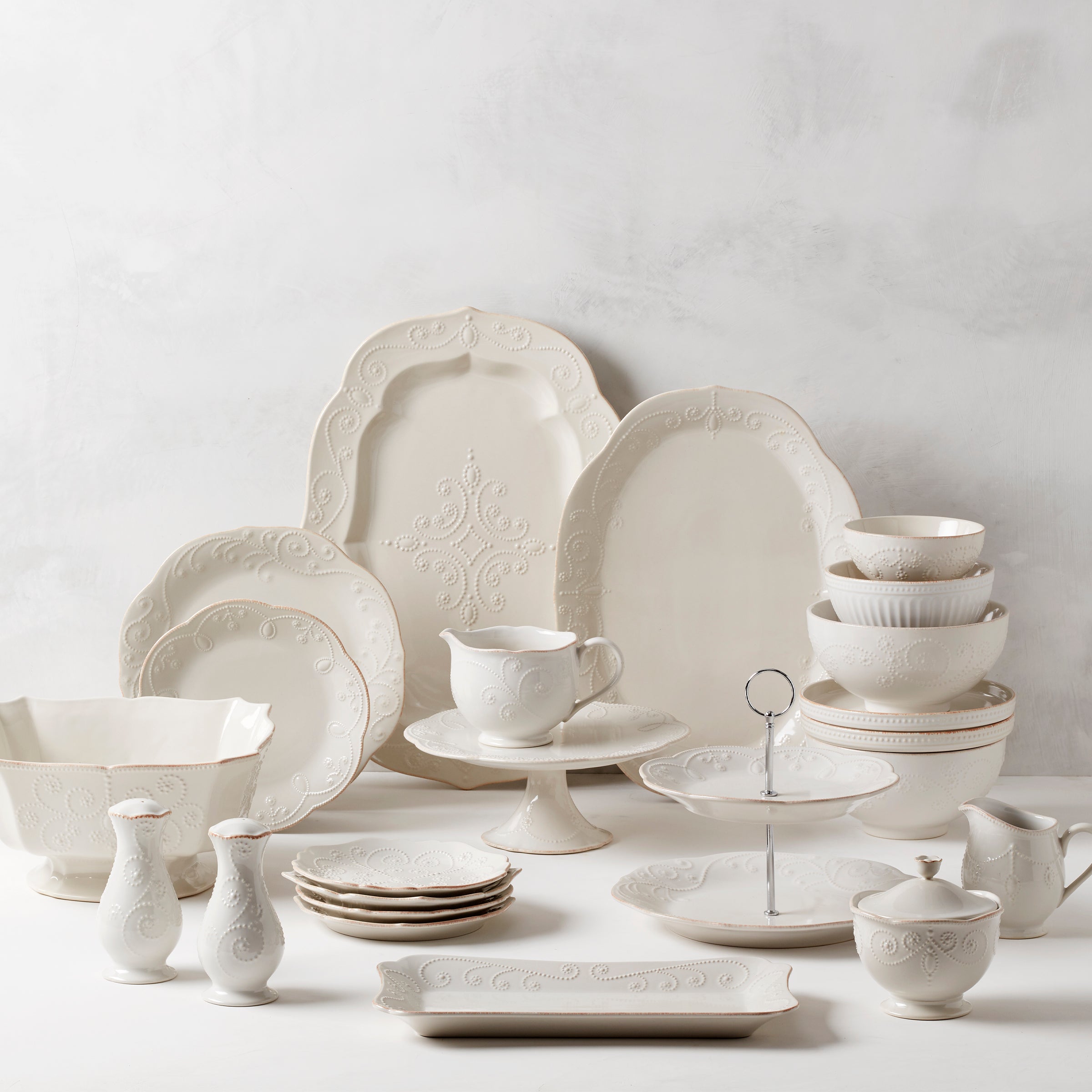 White Ceramic Pedestal Cake Plate with Scalloped Edge | French Perle