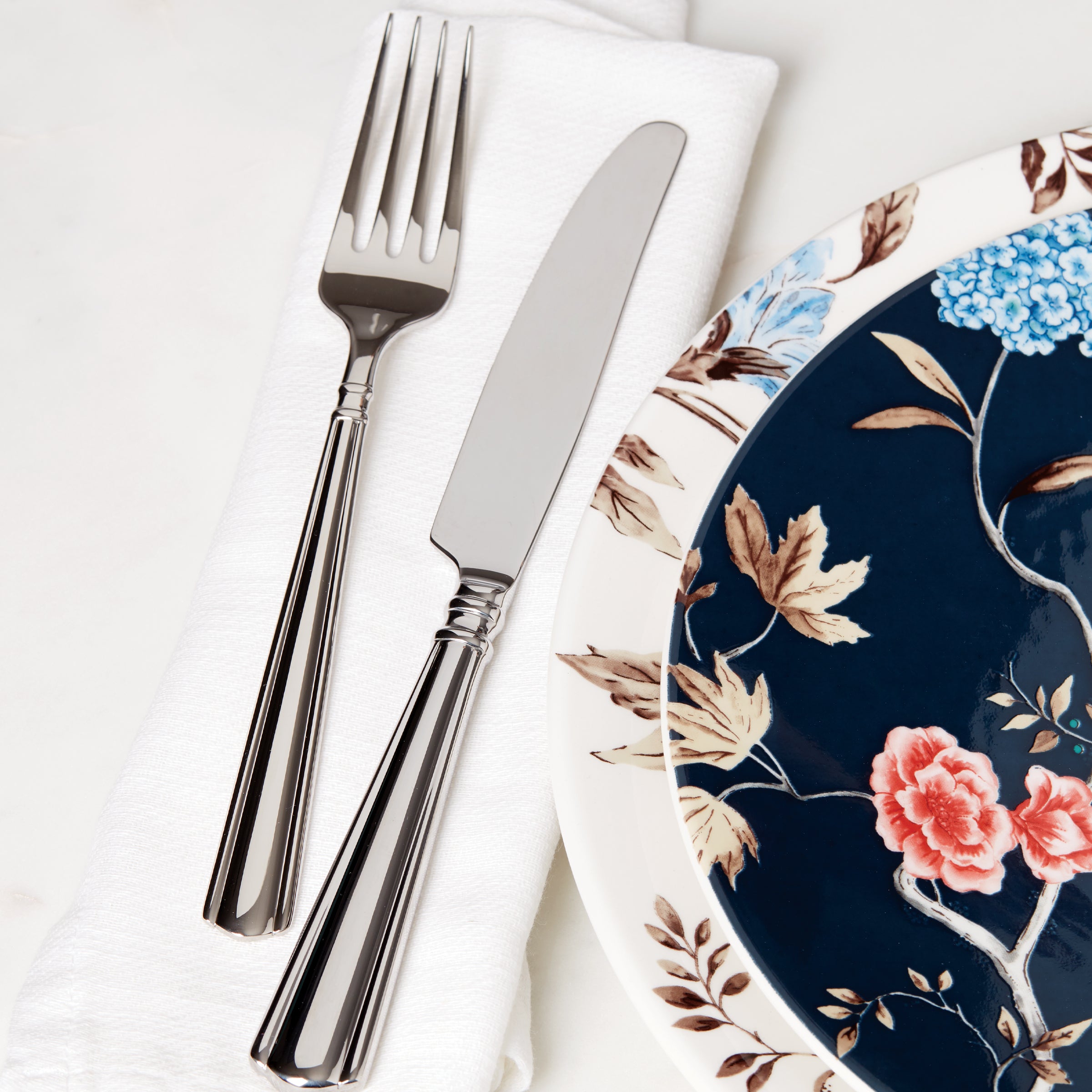 Vintage-Inspired Dinner Plates Set of 4 with Birds & Botanicals | Sprig & Vine