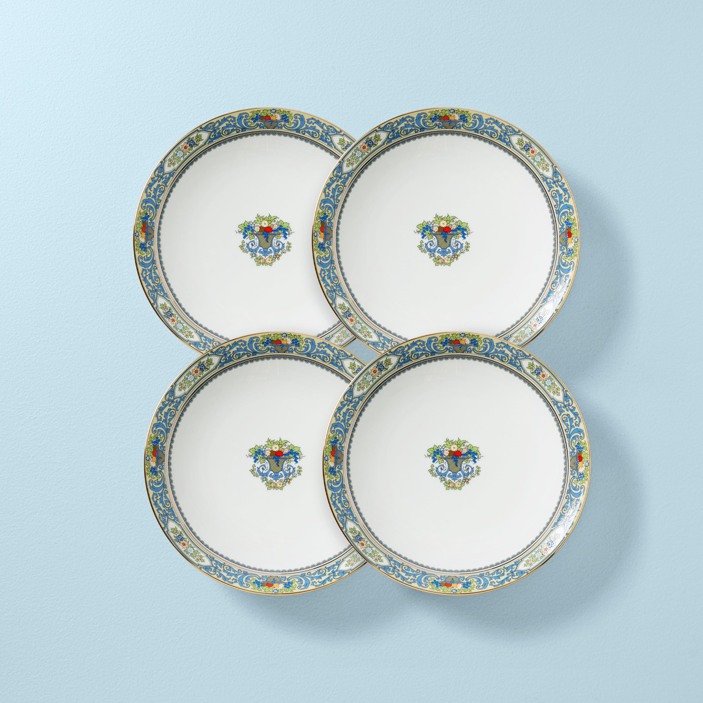 Porcelain Dinner Plates Set of 4 with Gold Accents | Autumn White