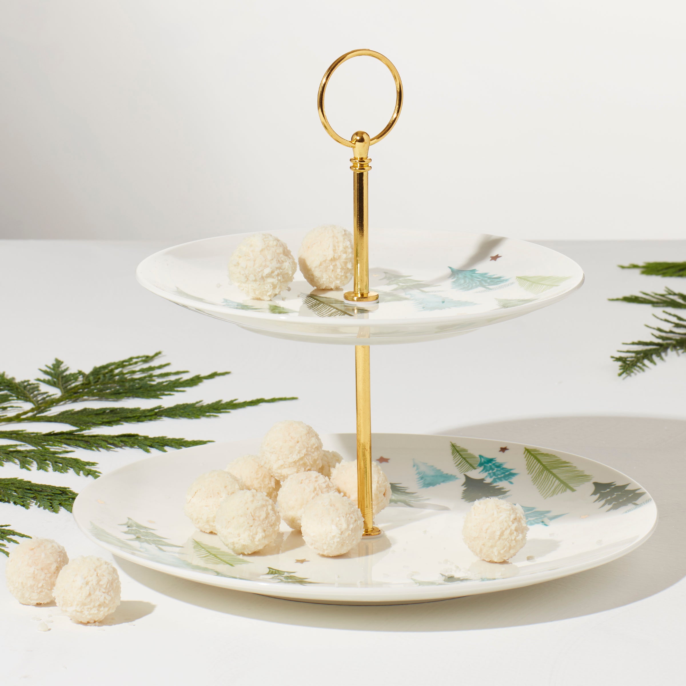 2-Tiered Dessert Server with Winter Wonderland Design | Balsam Lane