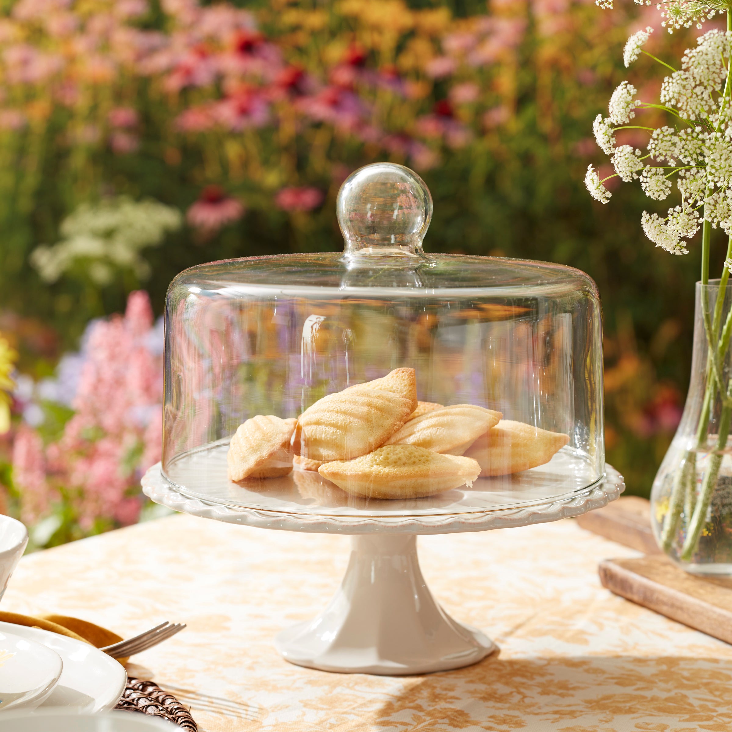 White Ceramic Cake Plate with Dome Lid | French Perle