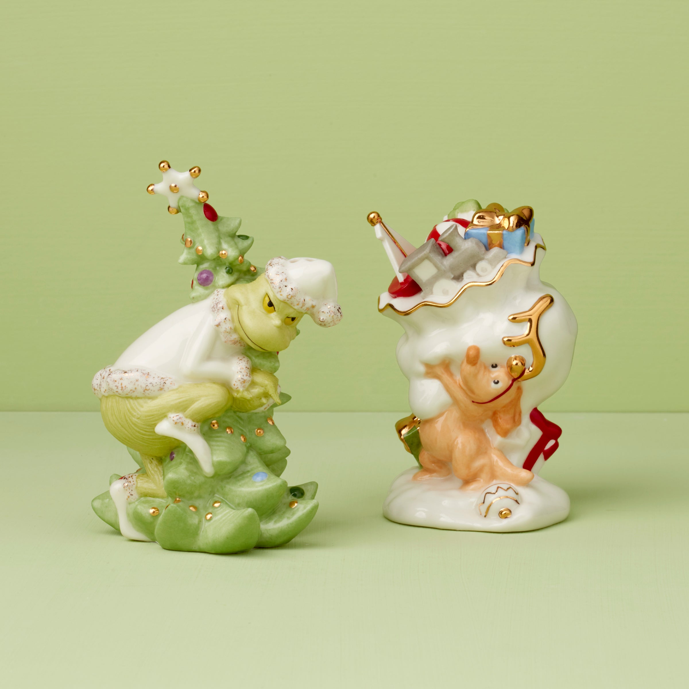 Grinch Christmas Salt & Pepper Shakers Set | Merry Grinchmas