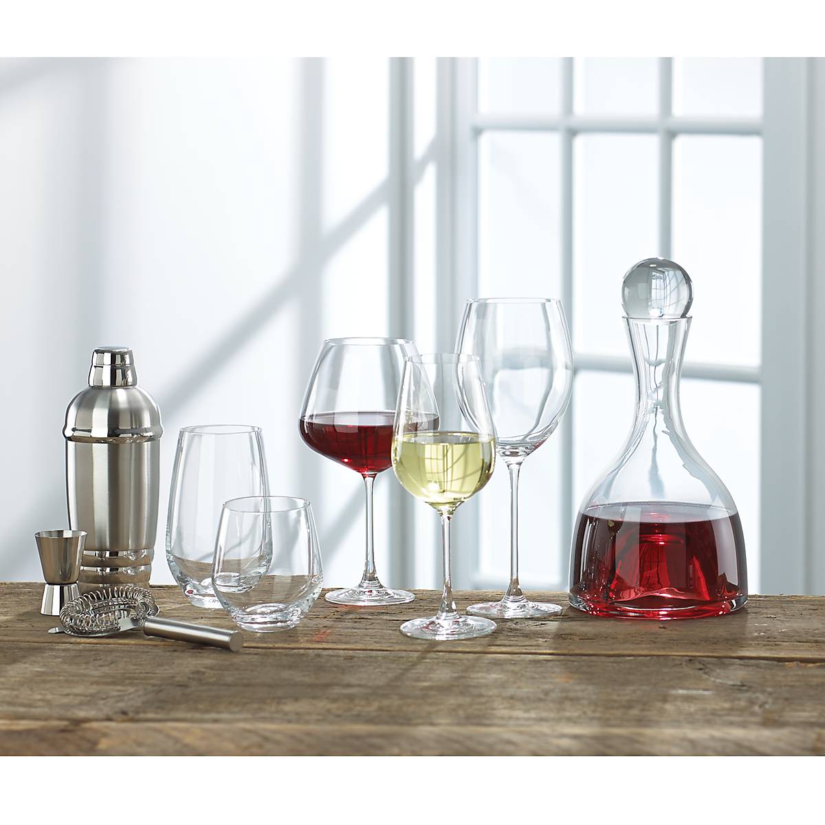 Pinot Grigio Glasses Set of 4 - Handcrafted Crystal & Break-Resistant | Tuscany Classics