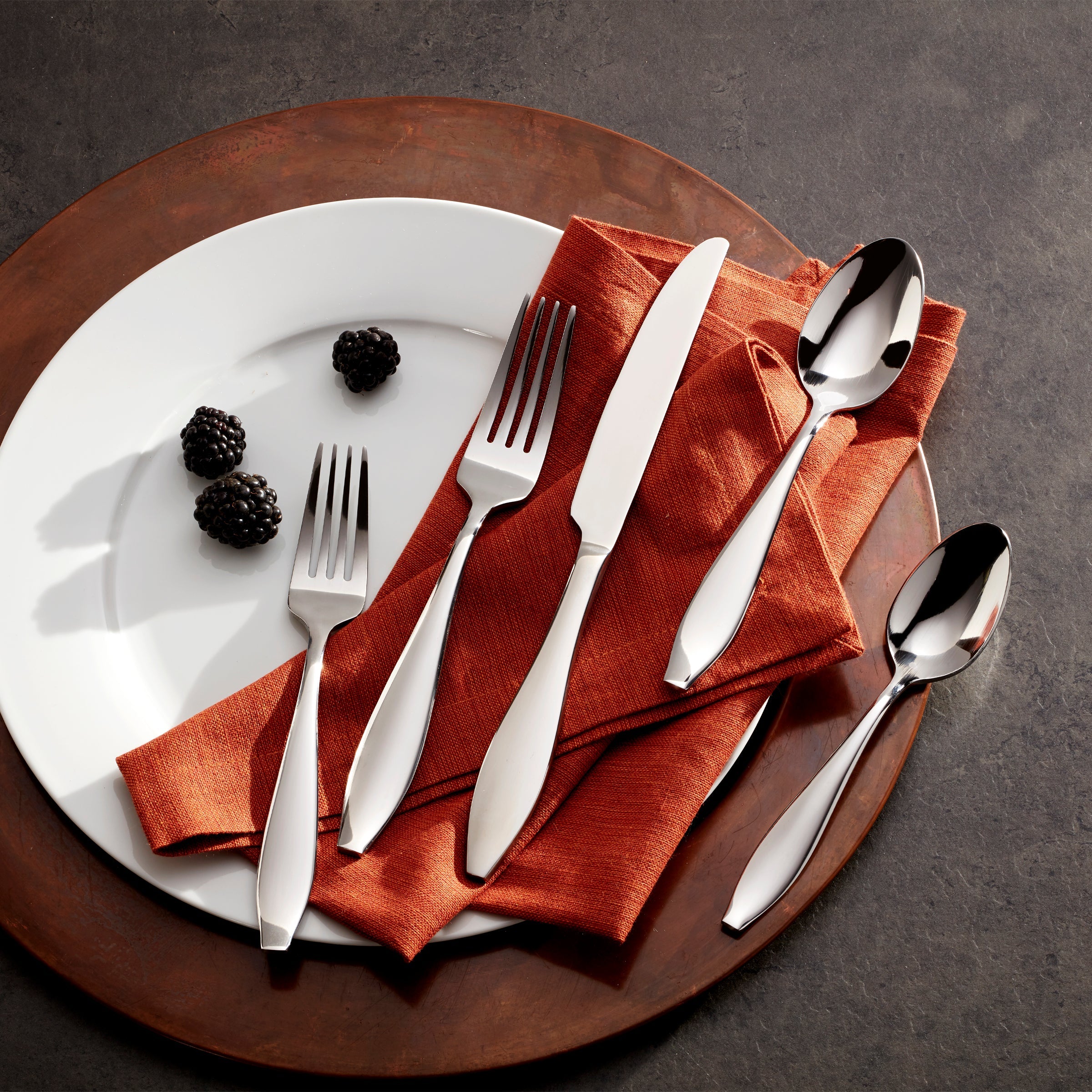 65-Piece Flatware Set with Bold Clipped Ends | Comet