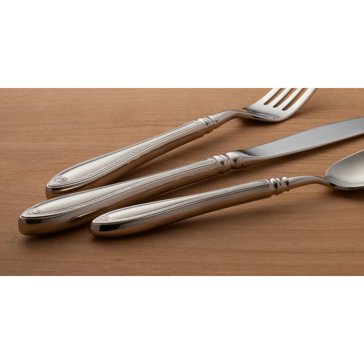 Sheraton 6-Piece Hostess Set with Teardrop Handles | Elegant Tableware