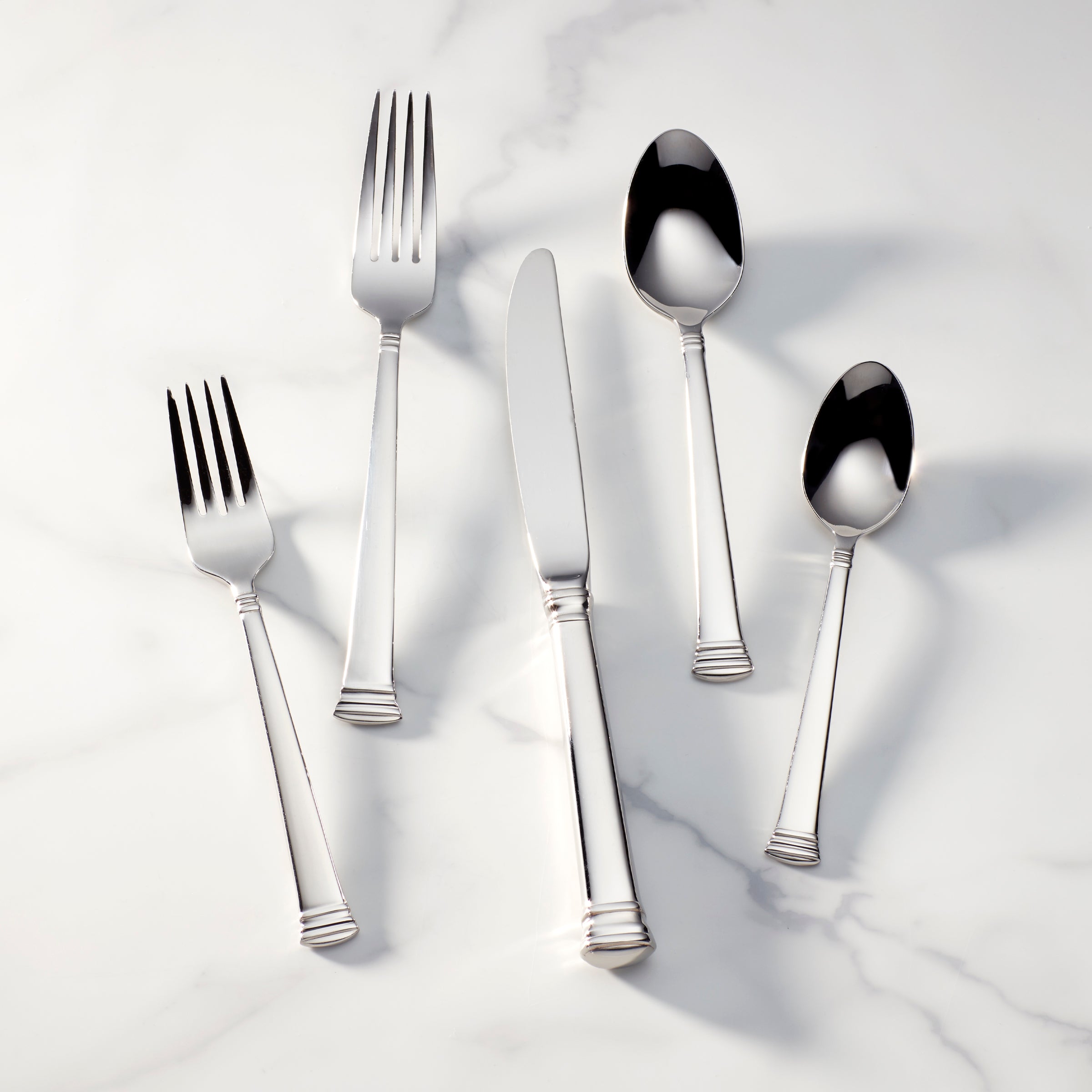 18/10 Stainless Steel 20-Piece Flatware Set | Eternal