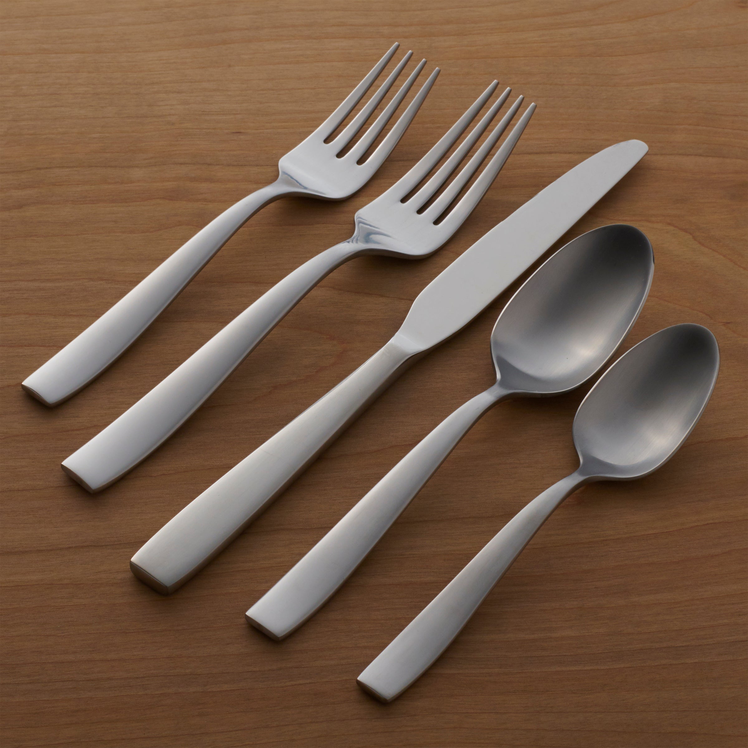 20 Piece Stainless Steel Flatware Set for Everyday Use | Everdine