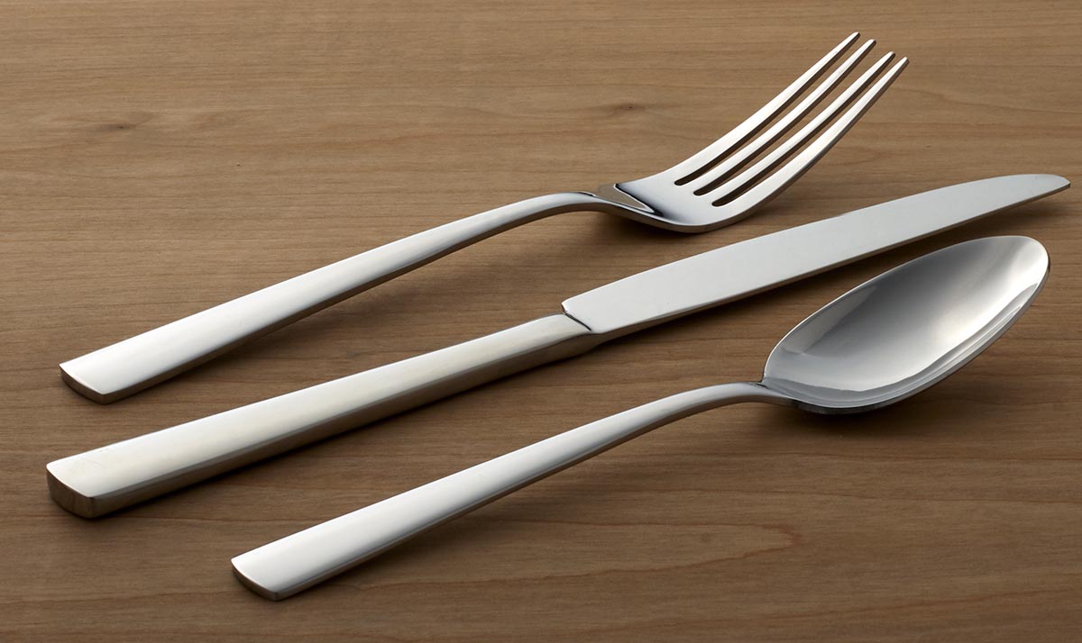 Satin Flatware Set 20-Piece for Everyday Dining | Nocha