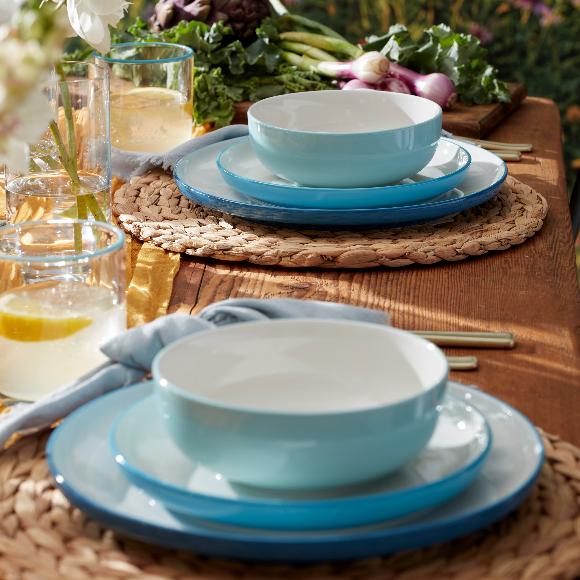 Turquoise Ombre Dinnerware Set for Casual Dining | 24 Seven Colors