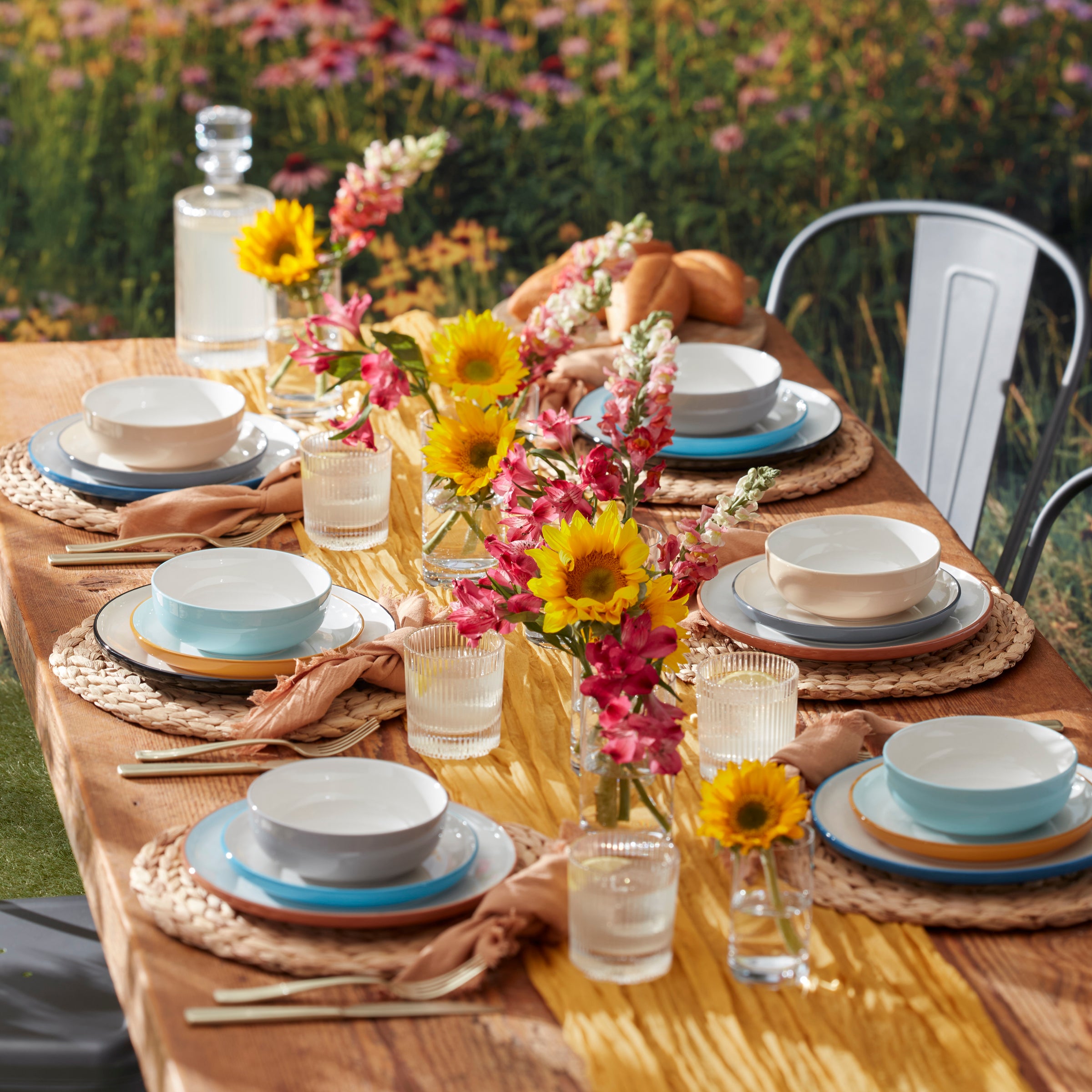 Turquoise Ombre Dinnerware Set for Casual Dining | 24 Seven Colors