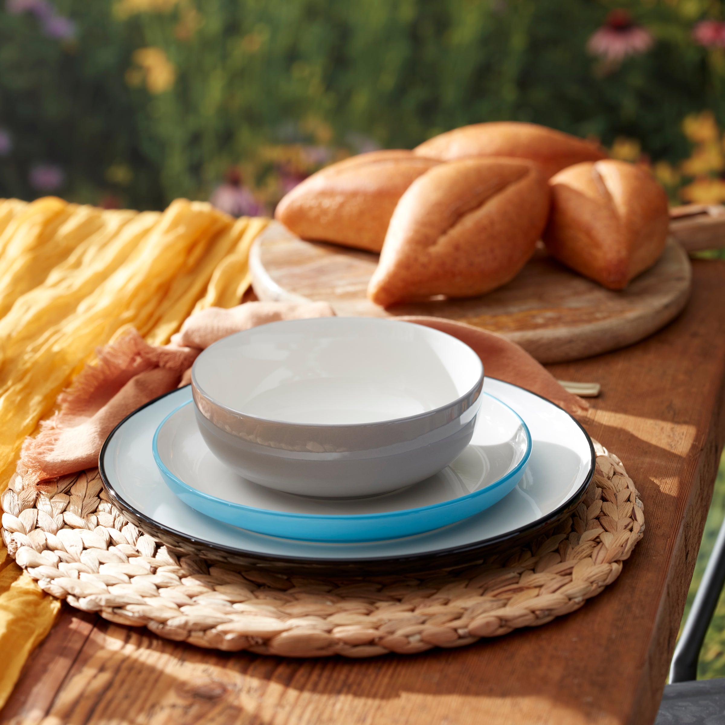 Turquoise Ombre Dinnerware Set for Casual Dining | 24 Seven Colors