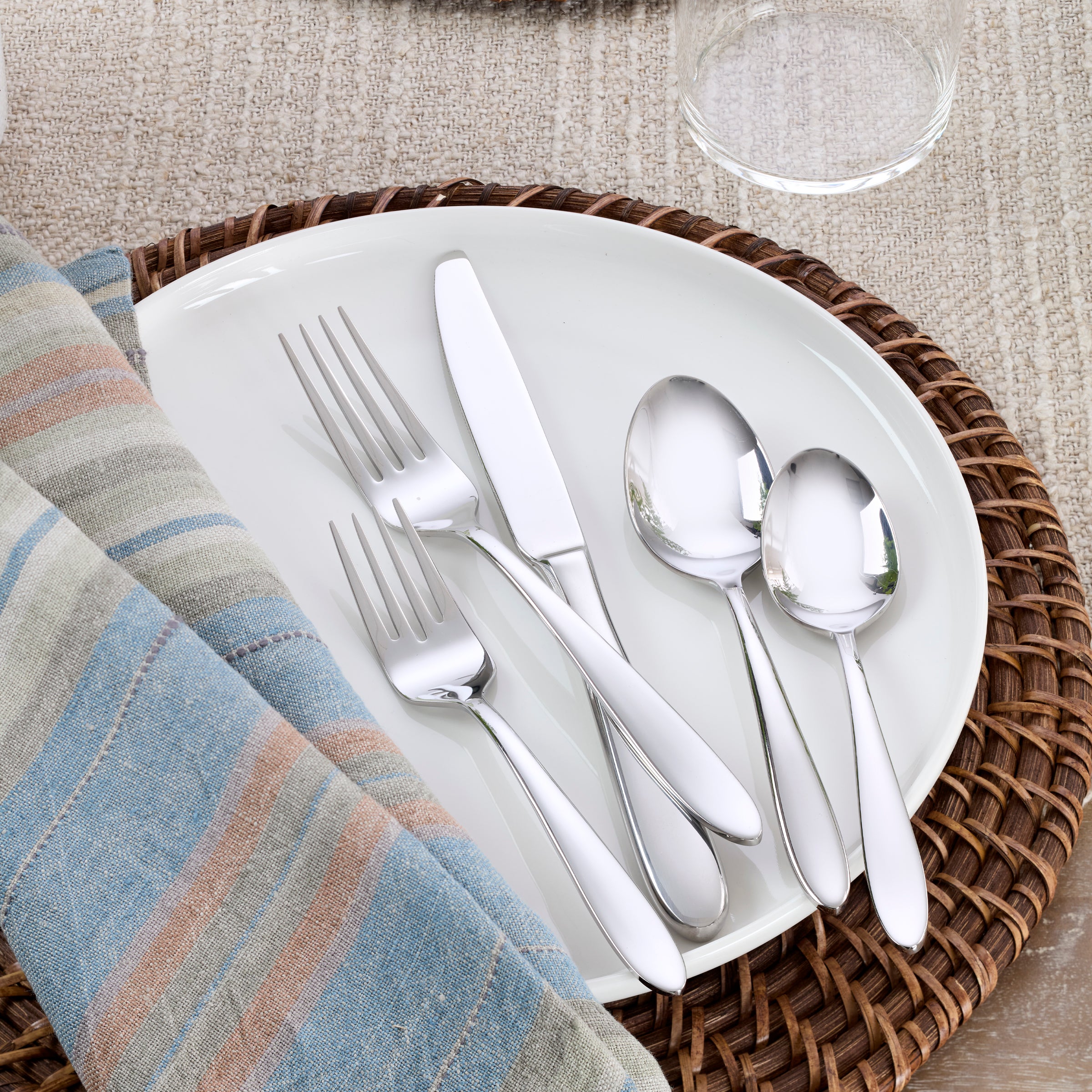 20-Piece Satin Flatware Set for Dining | Mooncrest