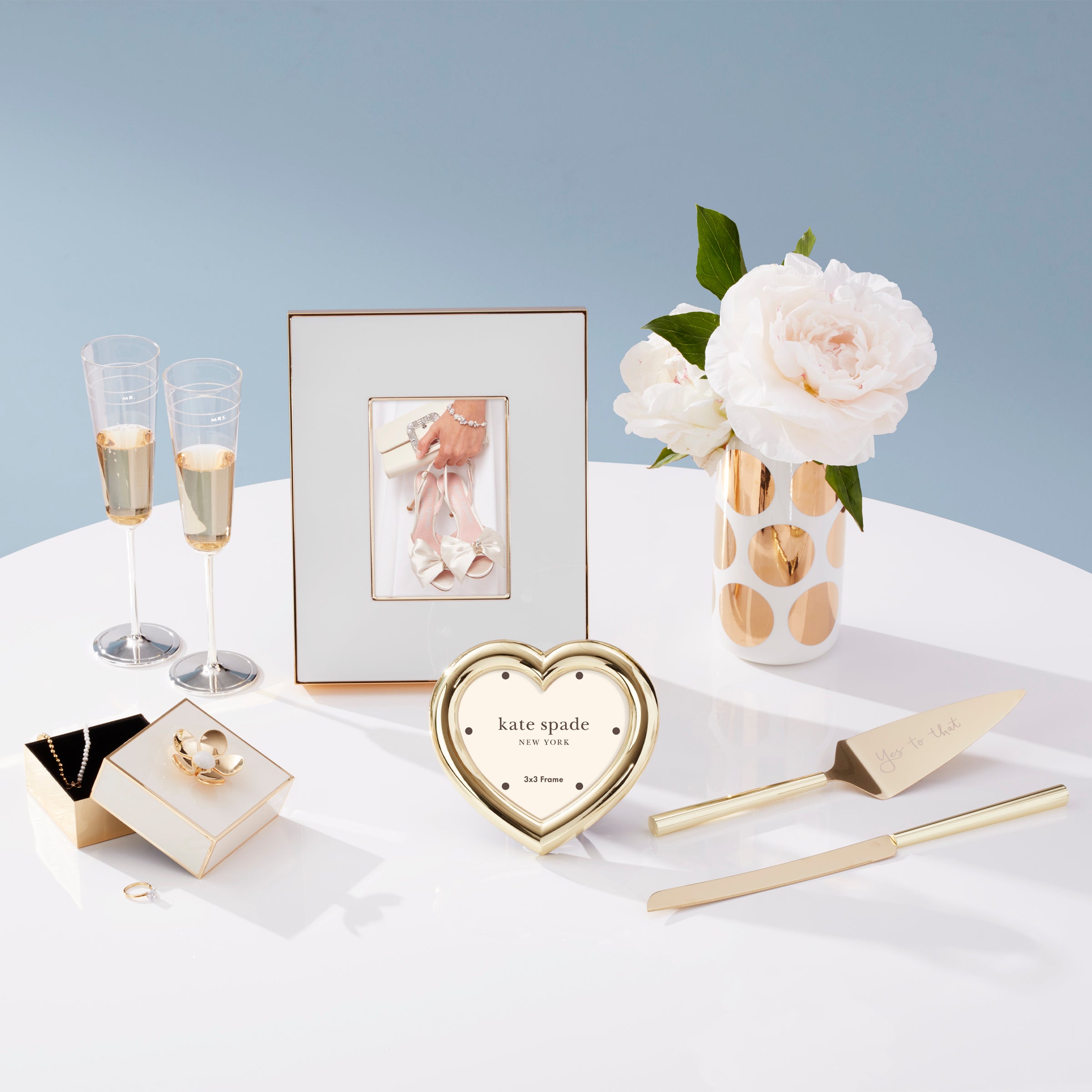 Gold Heart Photo Frame for Memories | Charmed Life