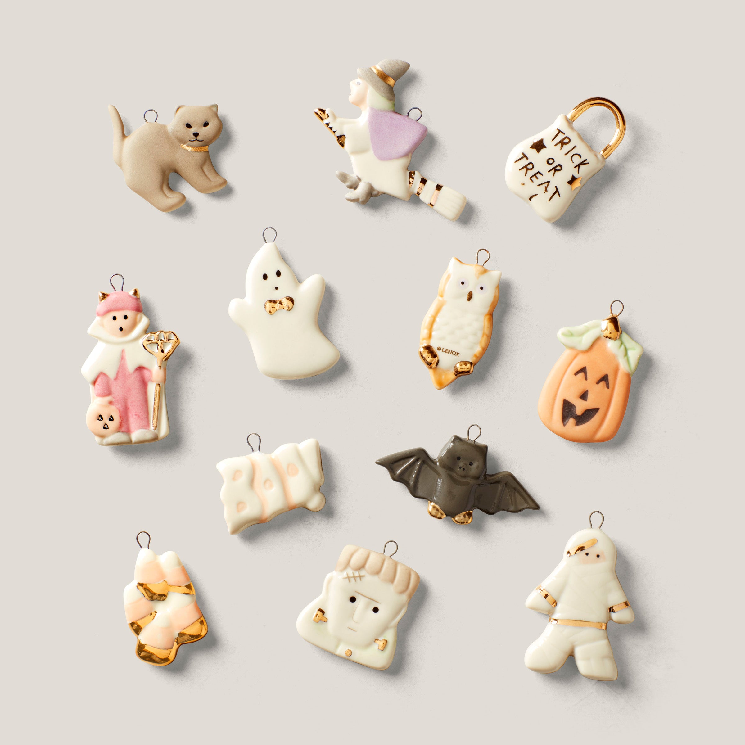 Hand-Painted Halloween Ornament Set - 12-Piece Trick or Treat Decor