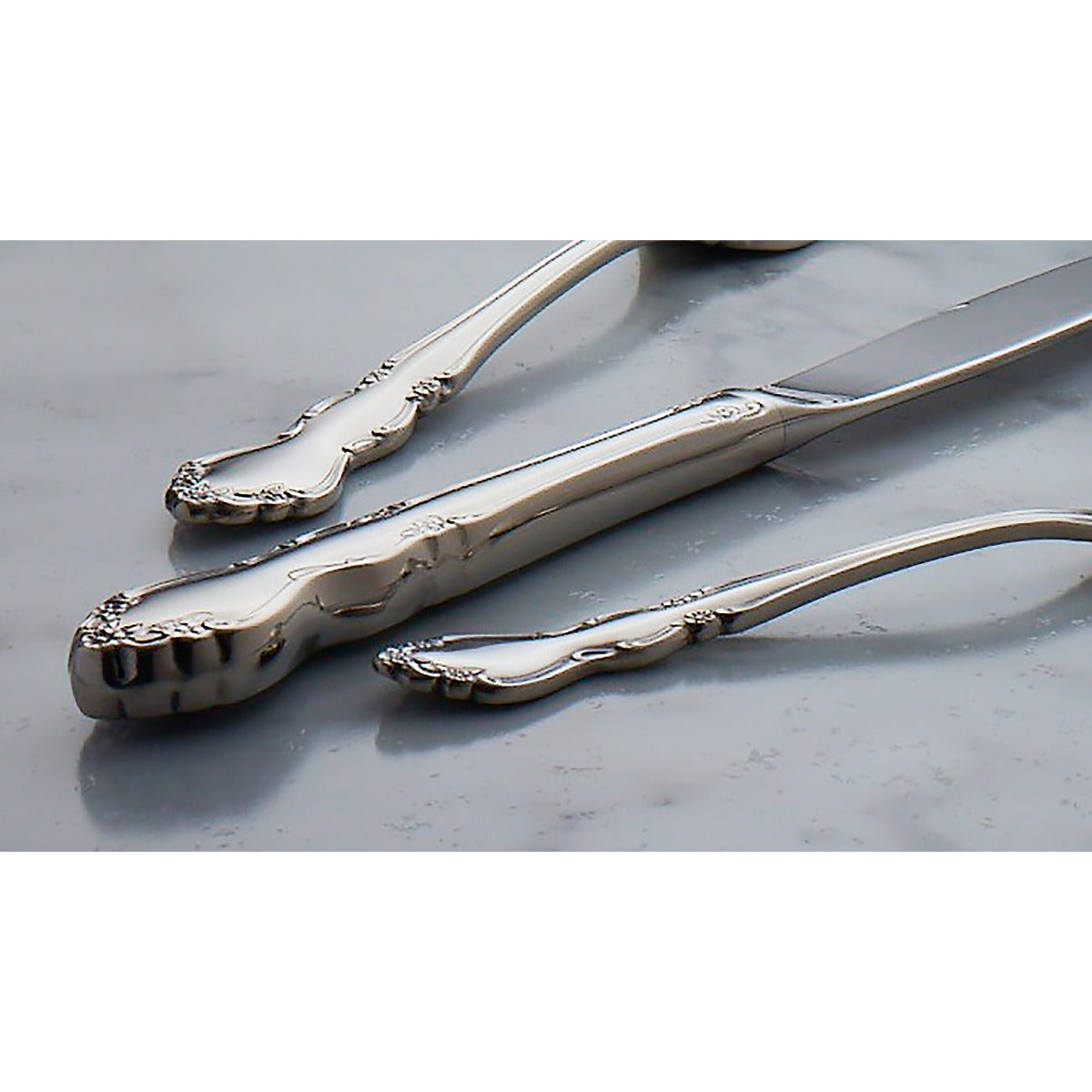 Dover Dinner Knives Set of 4 - Elegant Scrolled Floral Design