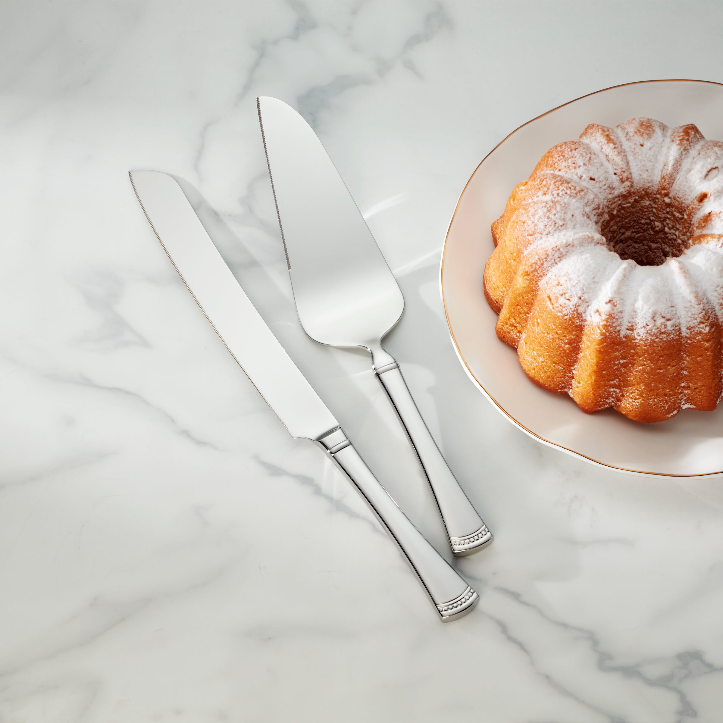 Elegant 2-Piece Dessert Set with Ergonomic Design | Portola