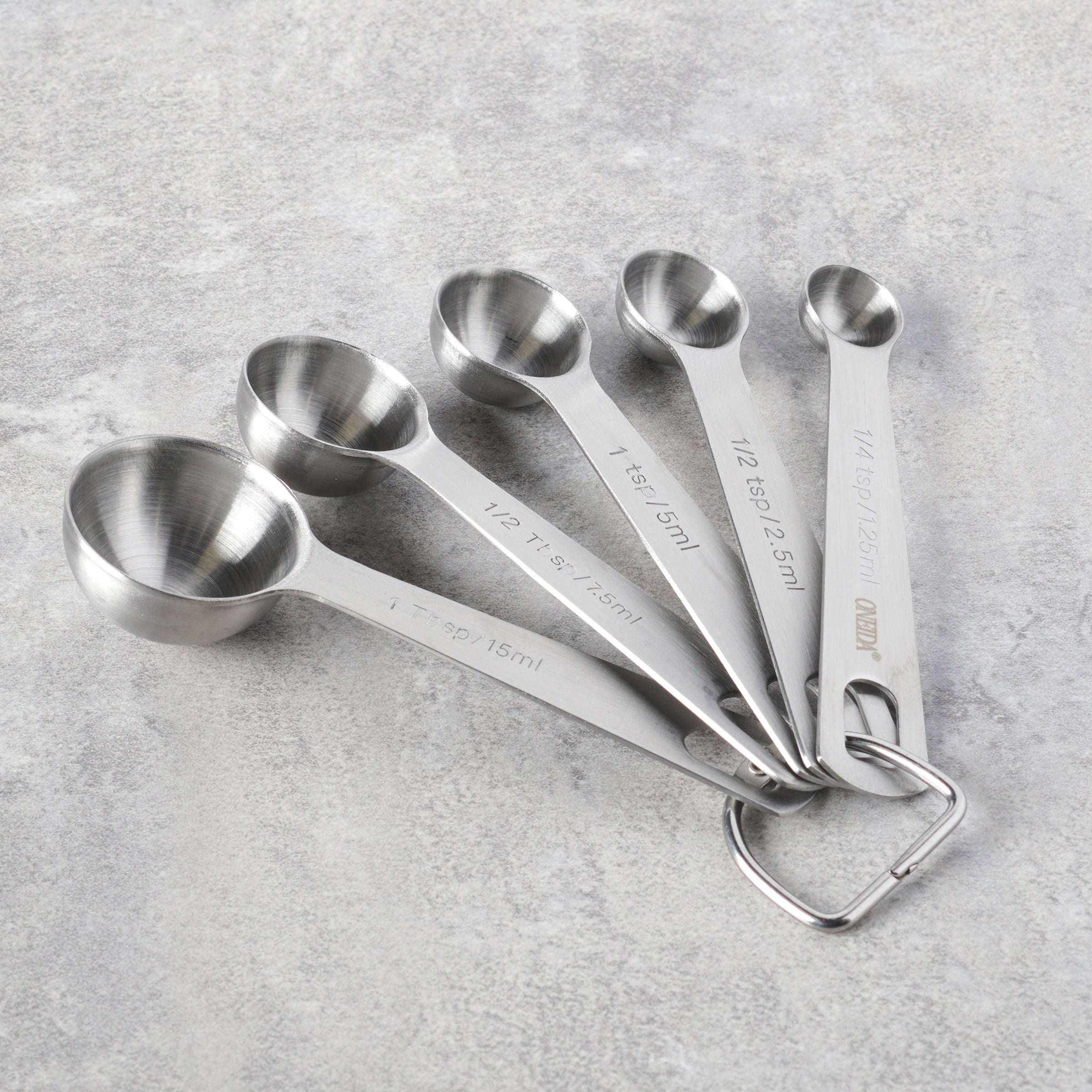 Stainless Steel Measuring Spoons Set with Imperial & Metric Units | Oneida