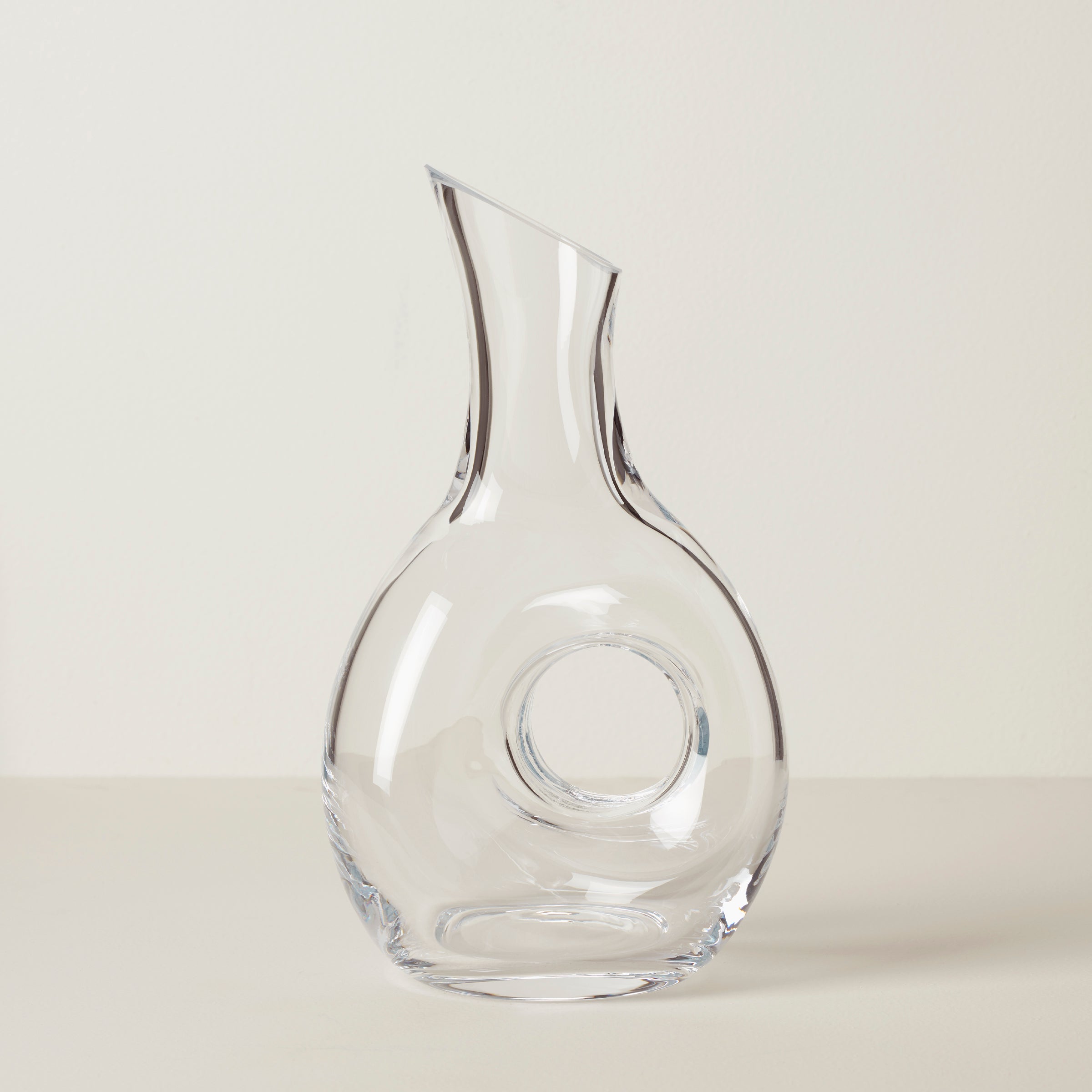 Round Wine Decanter for Aeration & Serving | Tuscany Classics