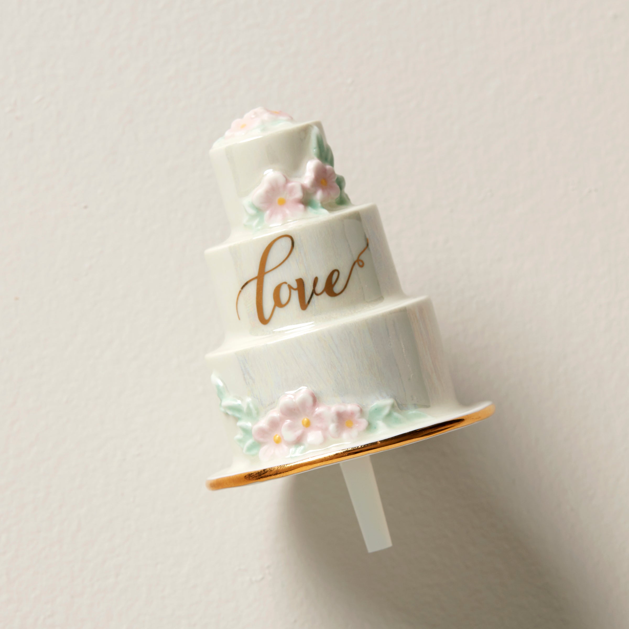 Wedding Cake Popper for Tablescapes & Celebrations | Profile Poppers