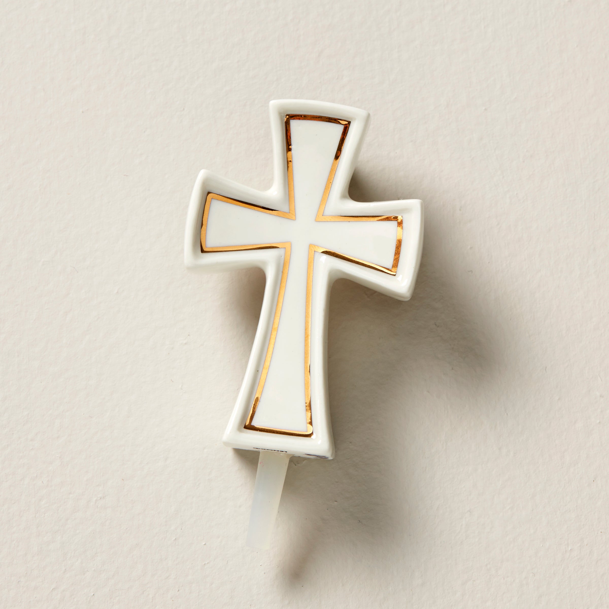 Christian Cross Table Decor for Gatherings | Profile Poppers