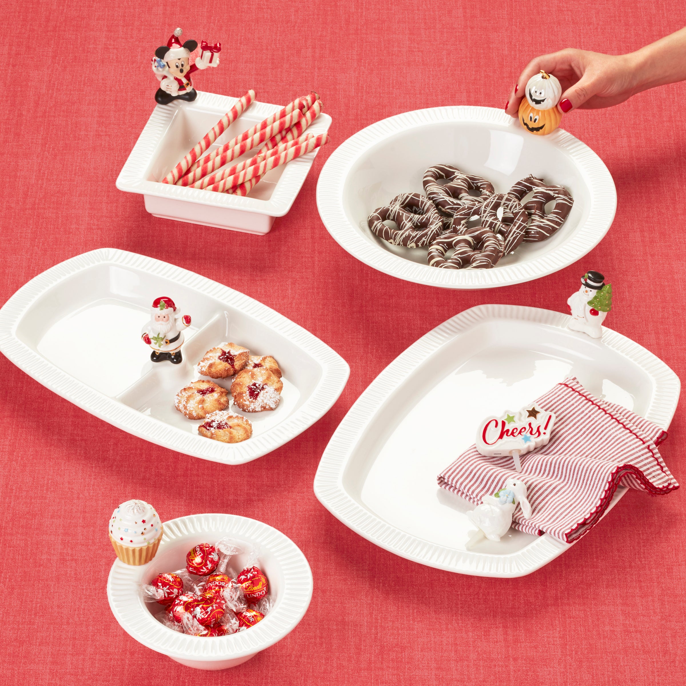 Seasonal Party Poppers 4-Piece Set | Profile All Seasons
