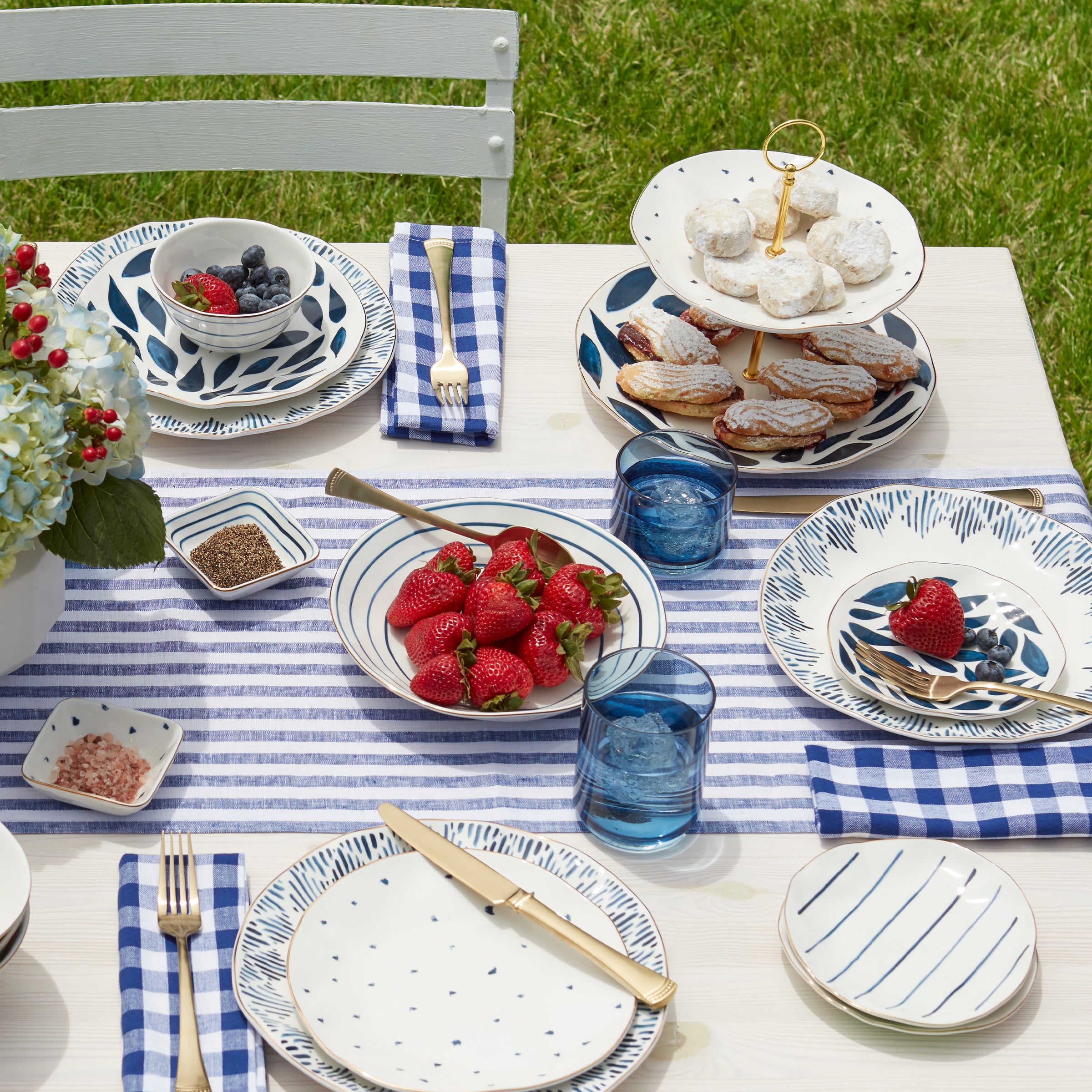 12-Piece Dessert Set with Gold Trim & Microwave-Safe | Blue Bay