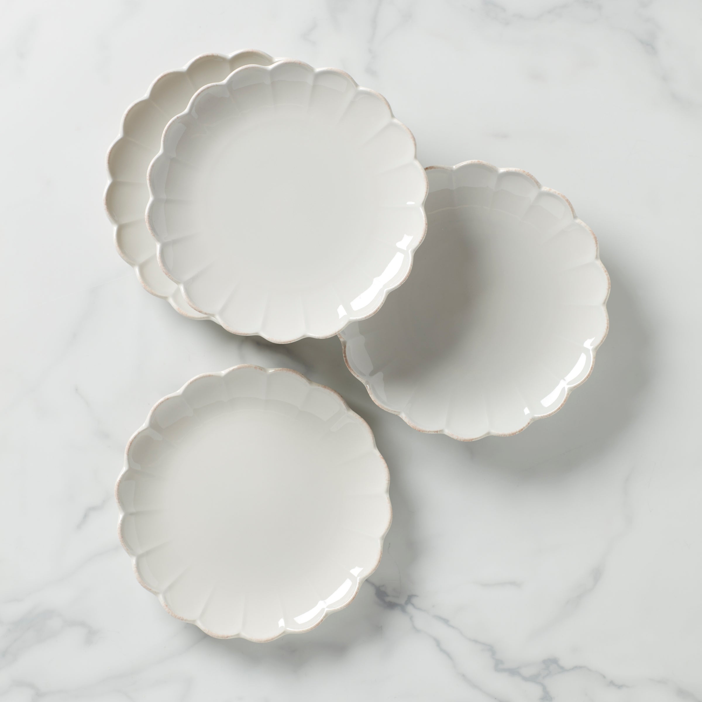 Scallop Accent Plates Set of 4 - French Perle Design