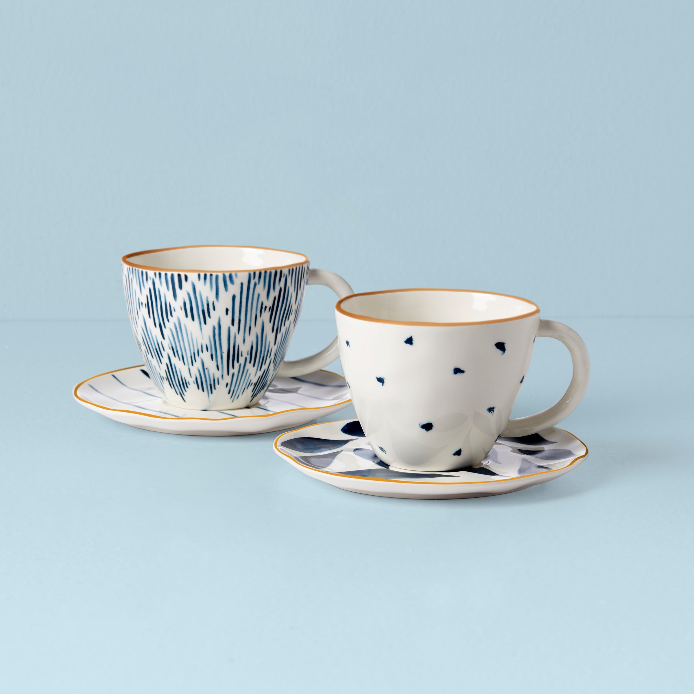 4-Piece Teacup & Saucer Set with Gold Trim | Blue Bay Collection