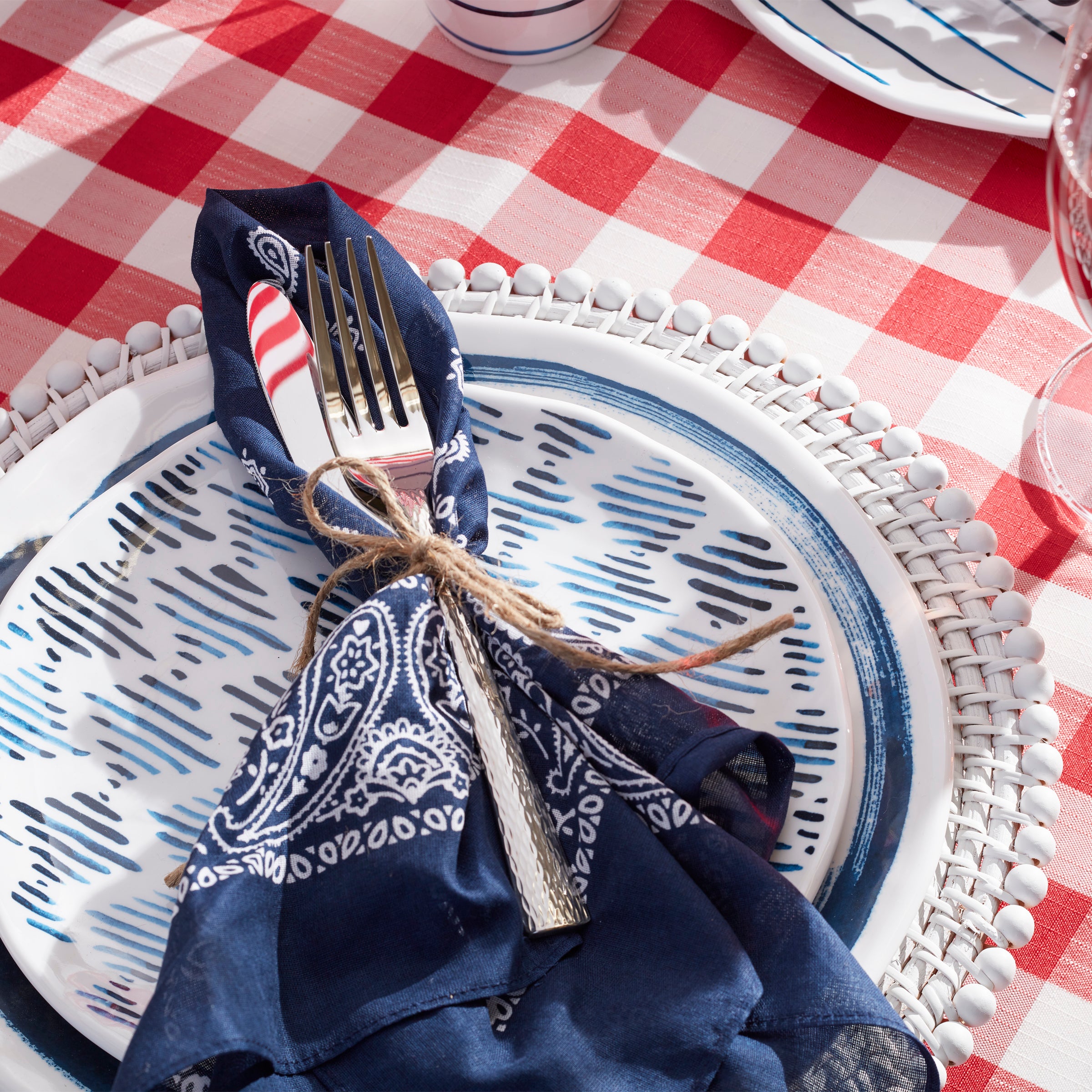Melamine Dinnerware Set 16-Piece for Outdoor & Daily Use | Blue Bay