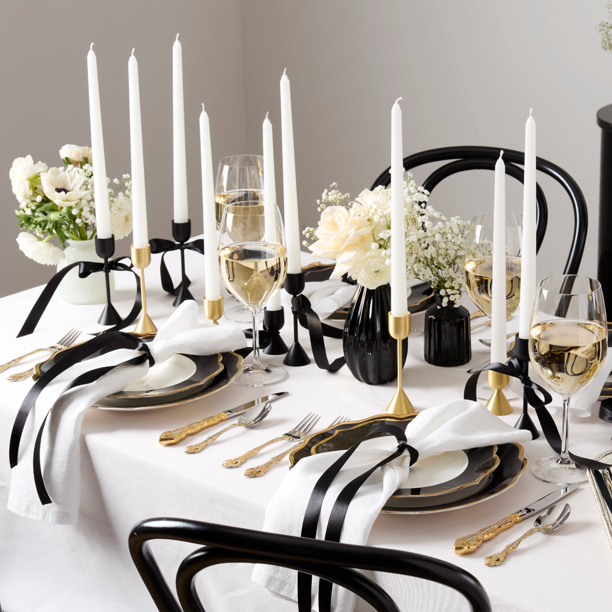 Black Porcelain Accent Plates - Set of 4 with Gold Trim | Contempo Luxe